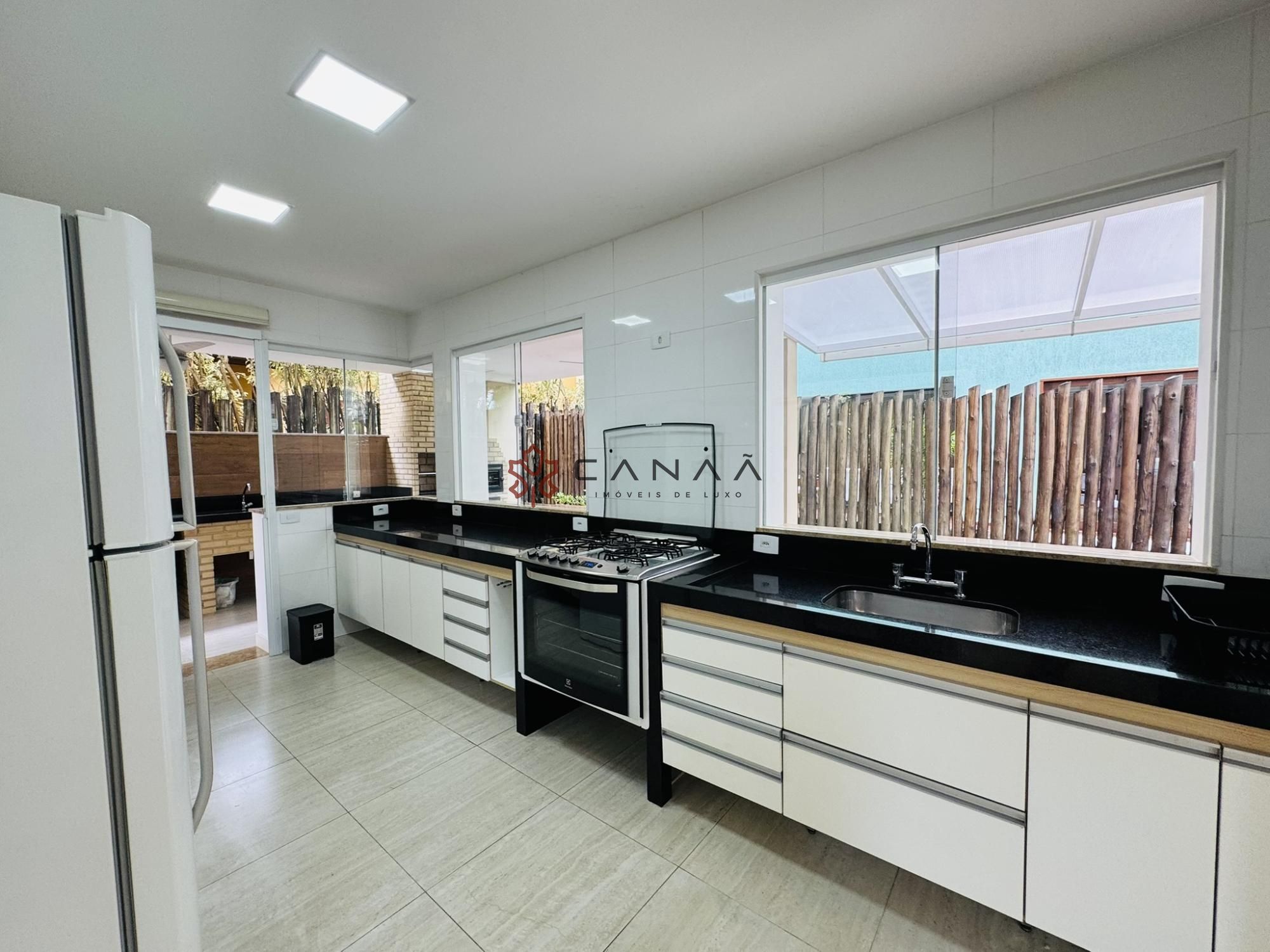 Casa de Condomínio à venda com 4 quartos, 295m² - Foto 19