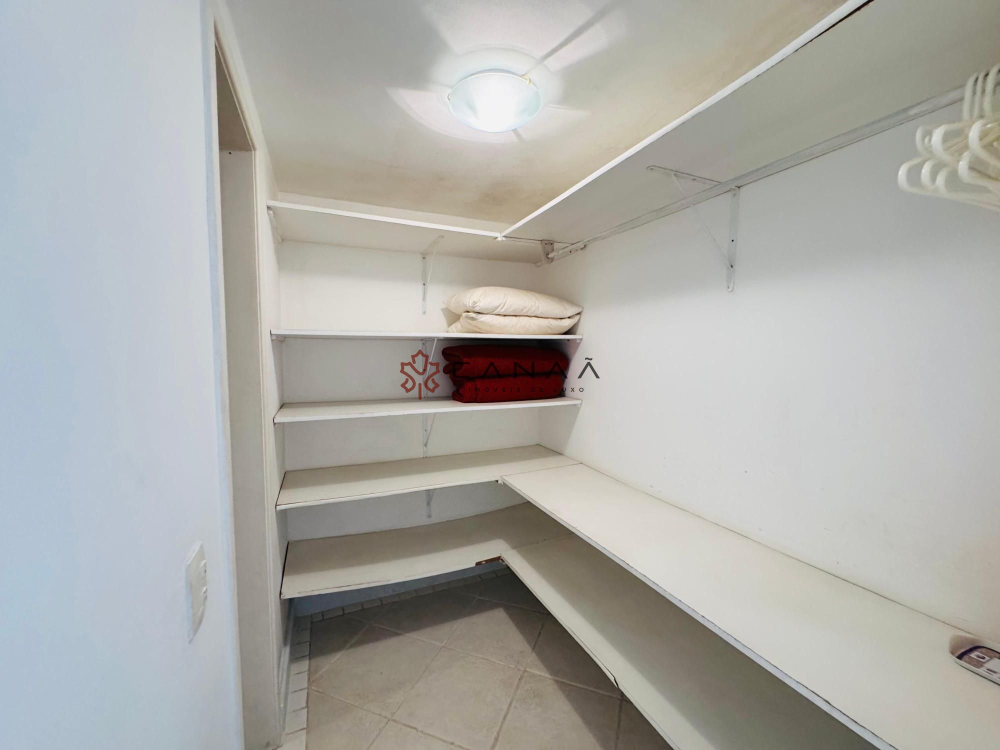 Casa à venda e temporada com 6 quartos, 700m² - Foto 32