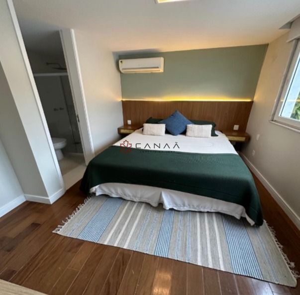 Casa de Condomínio à venda e temporada com 8 quartos, 400m² - Foto 14