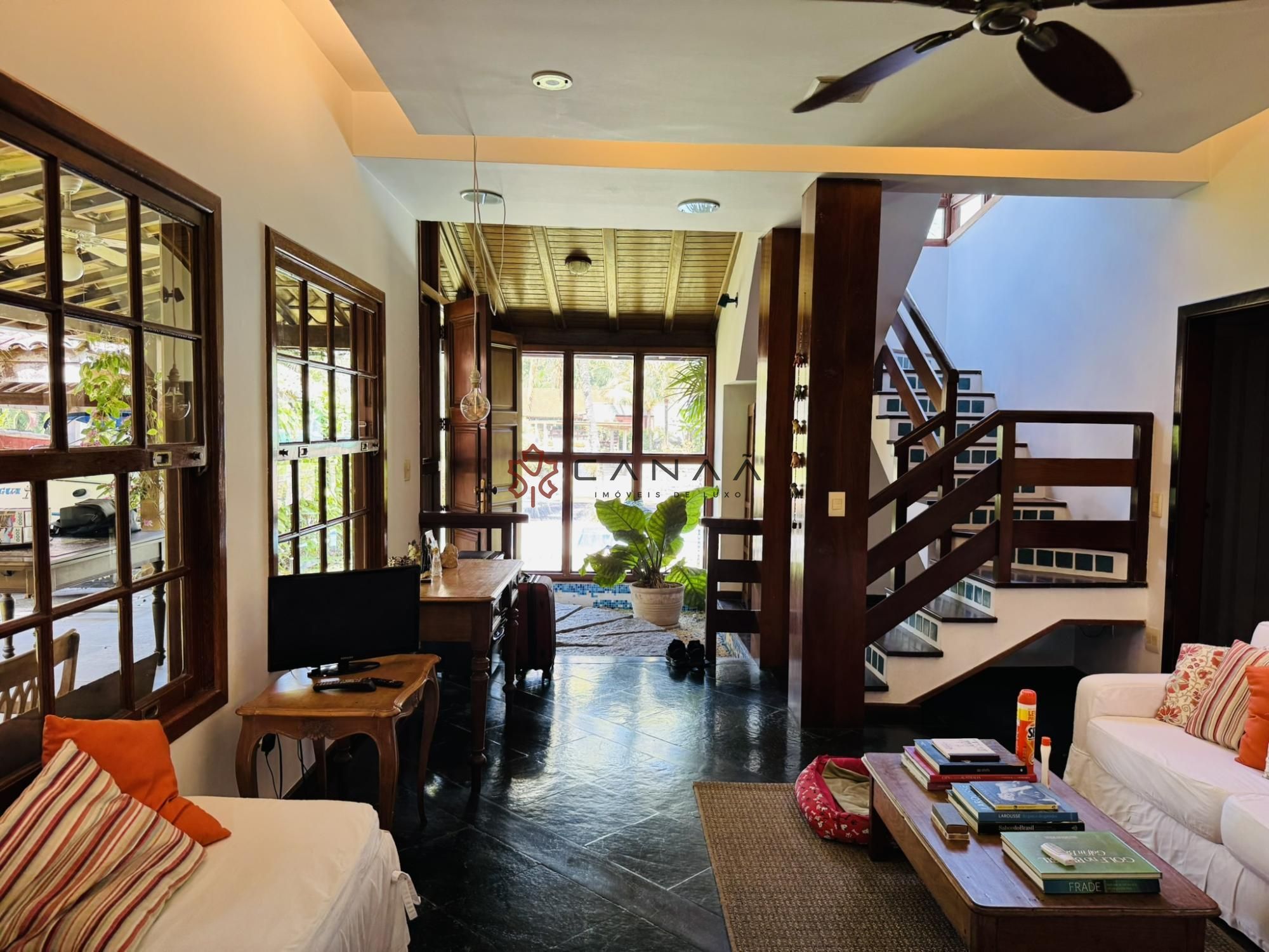 Casa de Condomínio à venda e temporada com 4 quartos, 266m² - Foto 19