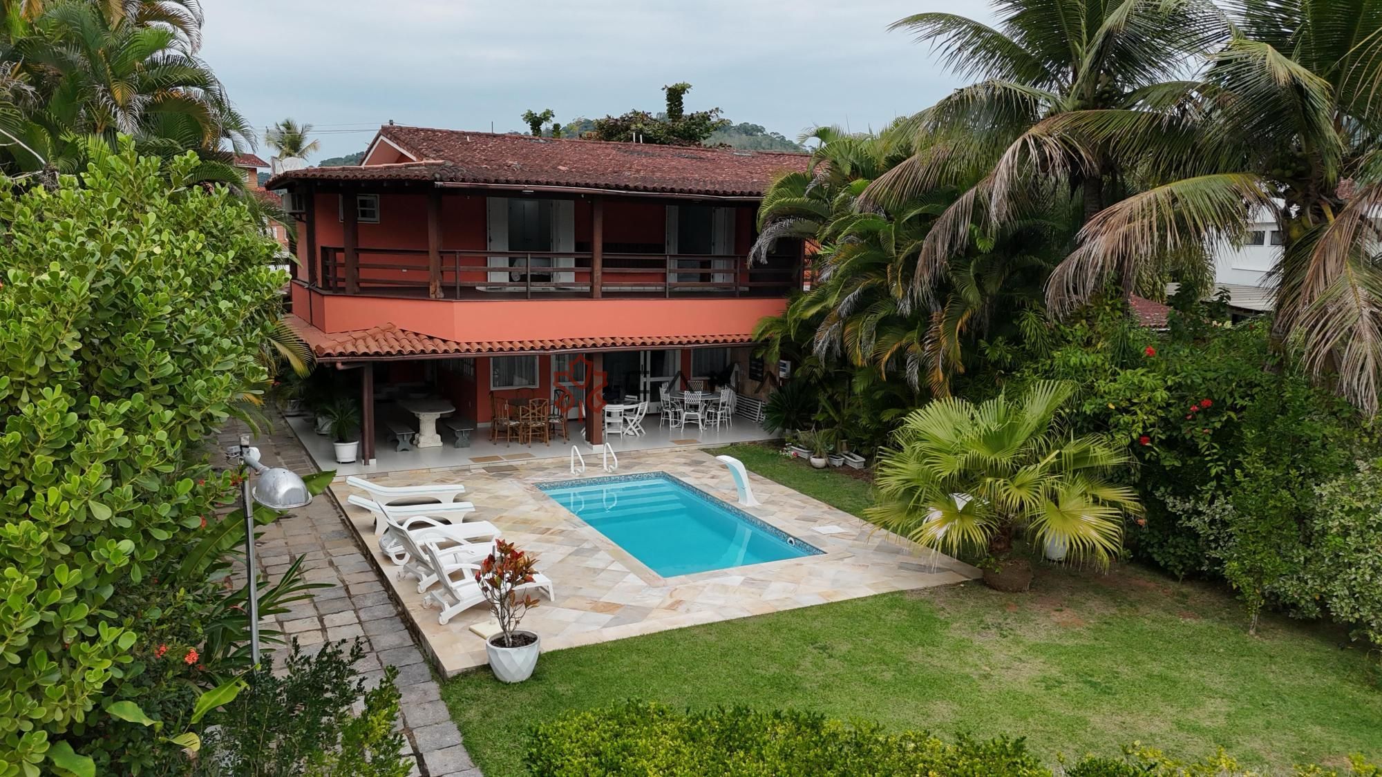 Casa de Condomínio à venda com 6 quartos, 399m² - Foto 1