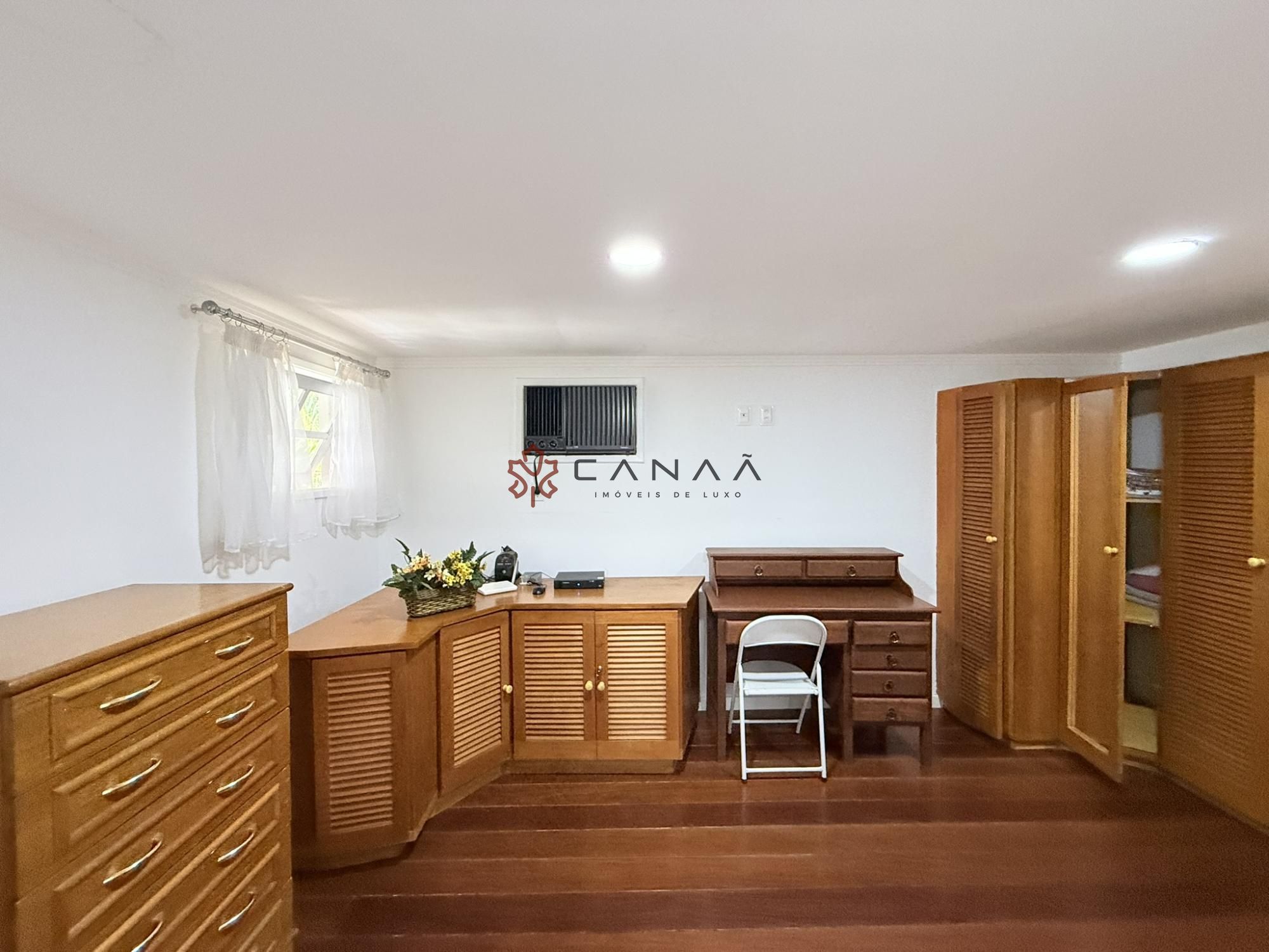 Casa de Condomínio à venda com 6 quartos, 399m² - Foto 23