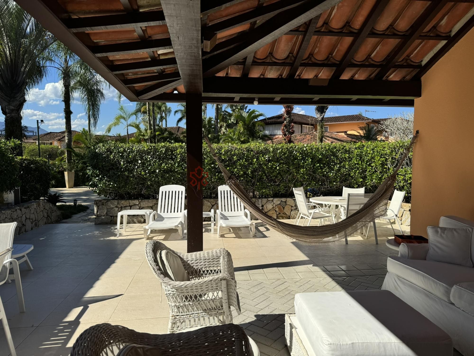 Casa de Condomínio à venda com 5 quartos, 400m² - Foto 5