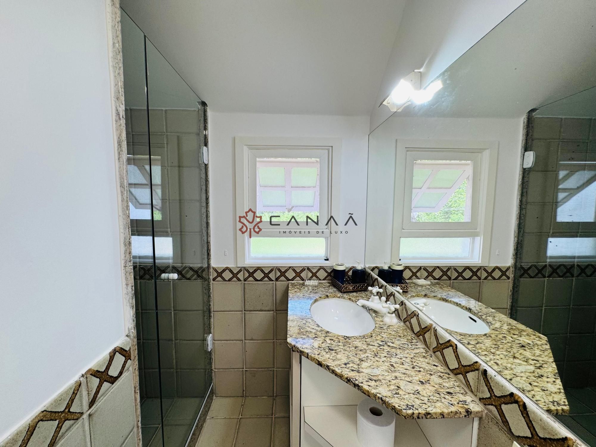 Casa de Condomínio à venda com 4 quartos, 250m² - Foto 18