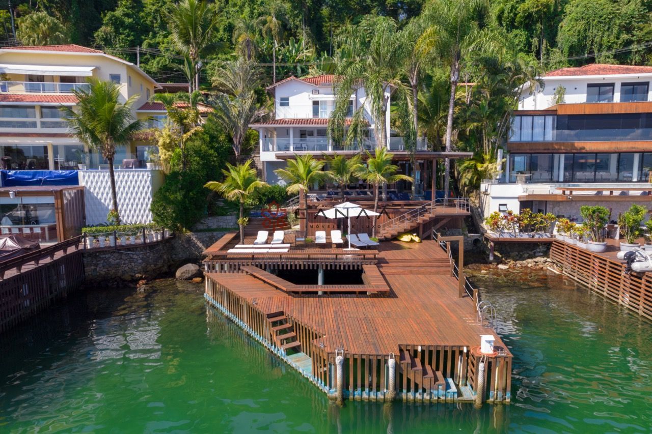 Casa de Condomínio à venda com 5 quartos, 430m² - Foto 2