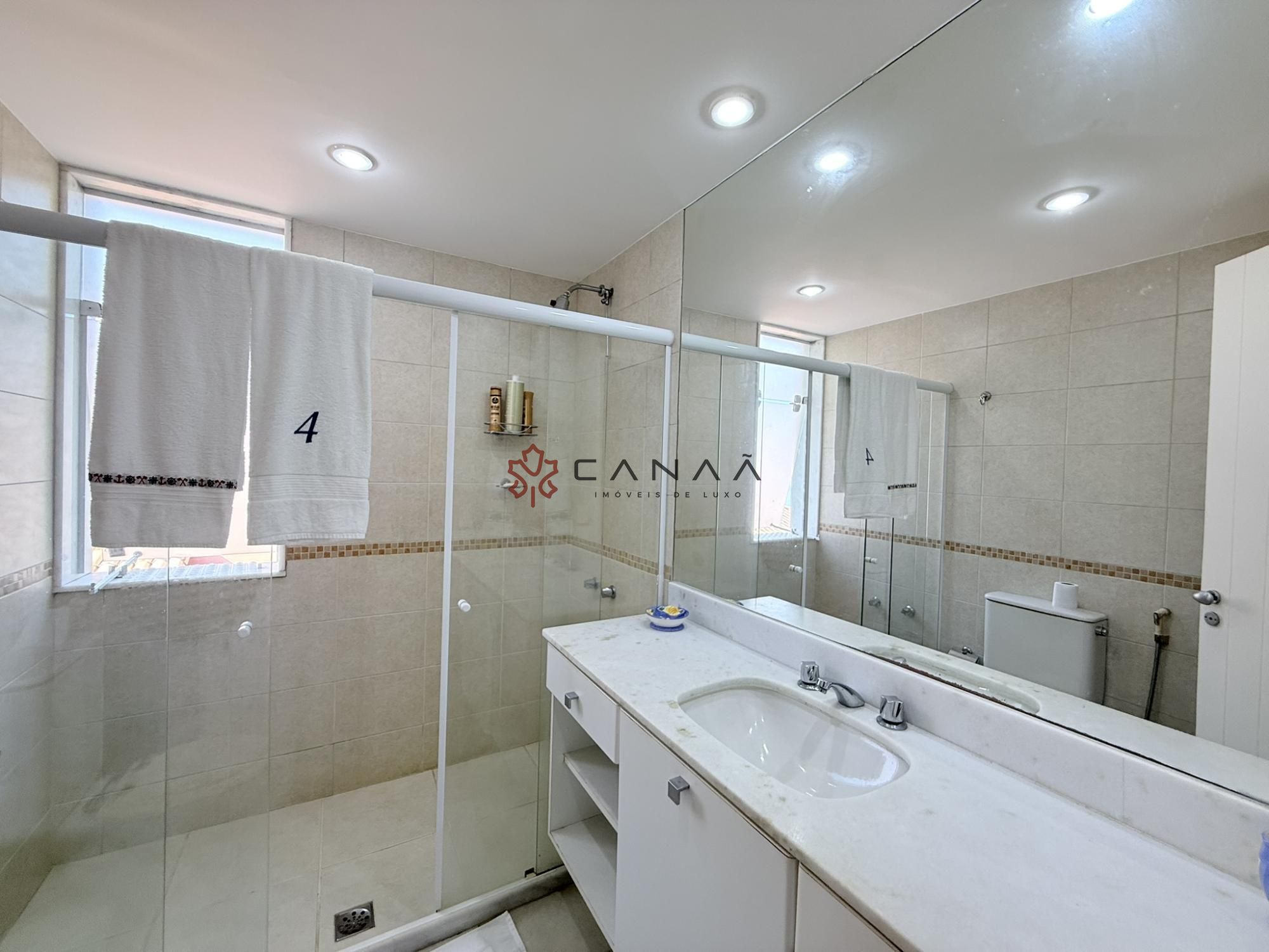 Casa de Condomínio à venda com 8 quartos, 500m² - Foto 43
