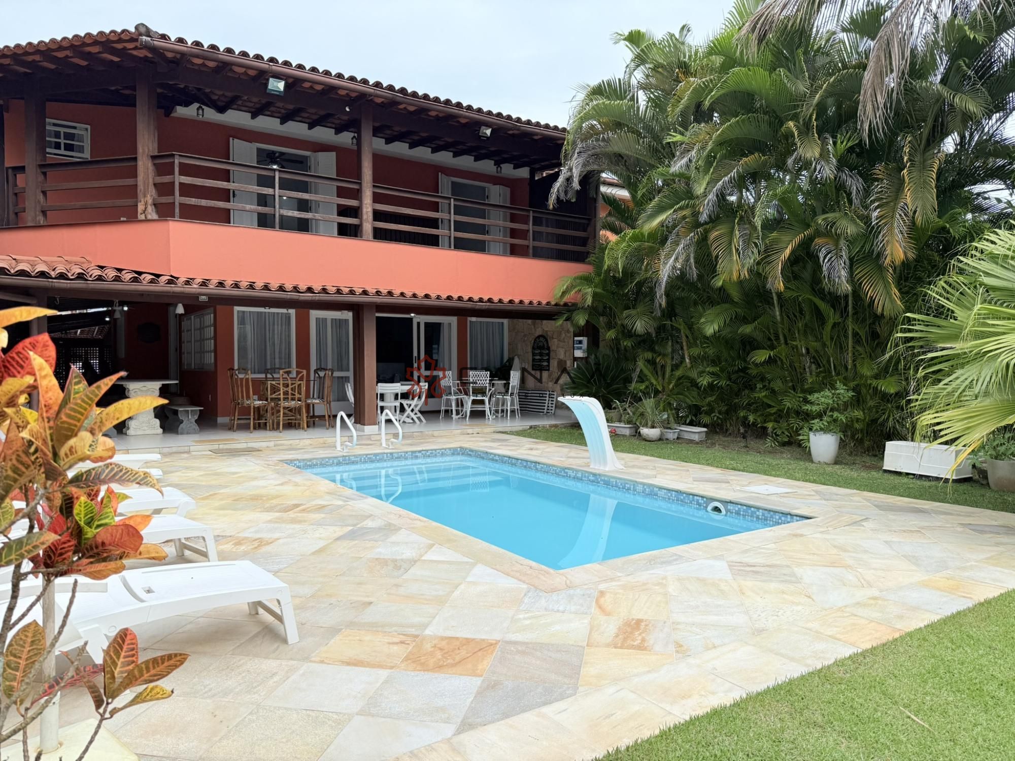 Casa de Condomínio à venda com 6 quartos, 399m² - Foto 2
