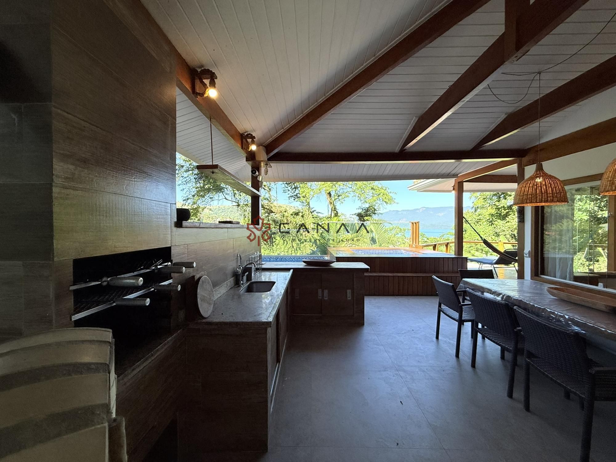 Casa de Condomínio à venda e aluguel com 5 quartos, 400m² - Foto 16