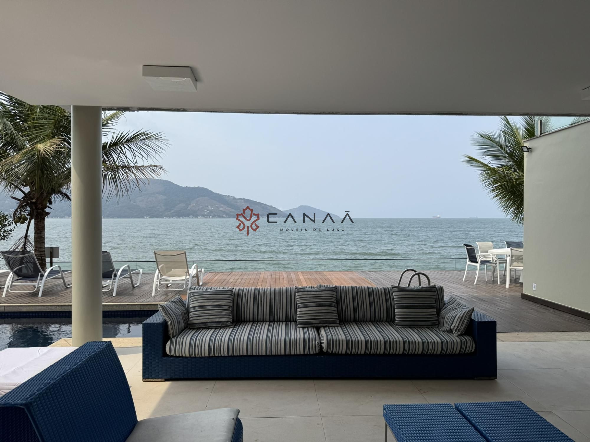 Casa de Condomínio à venda e temporada com 6 quartos, 499m² - Foto 9