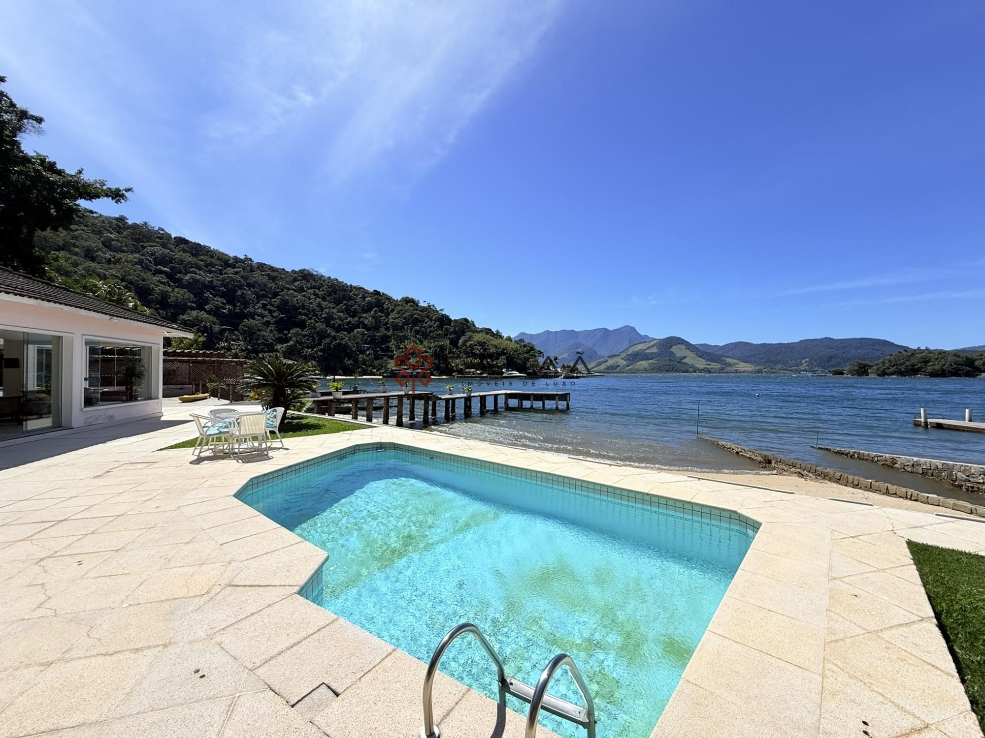 Casa de Condomínio à venda com 8 quartos, 540m² - Foto 20