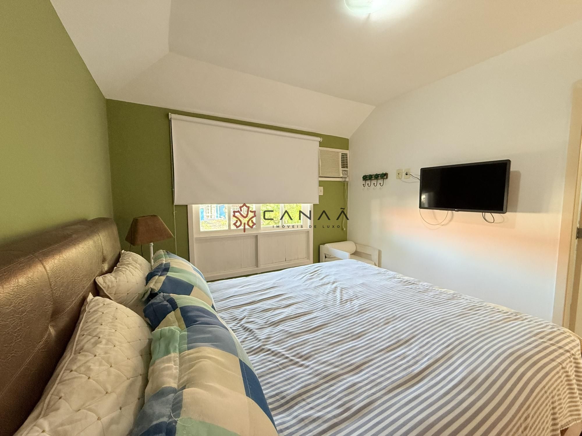Casa de Condomínio à venda e aluguel com 4 quartos, 199m² - Foto 17