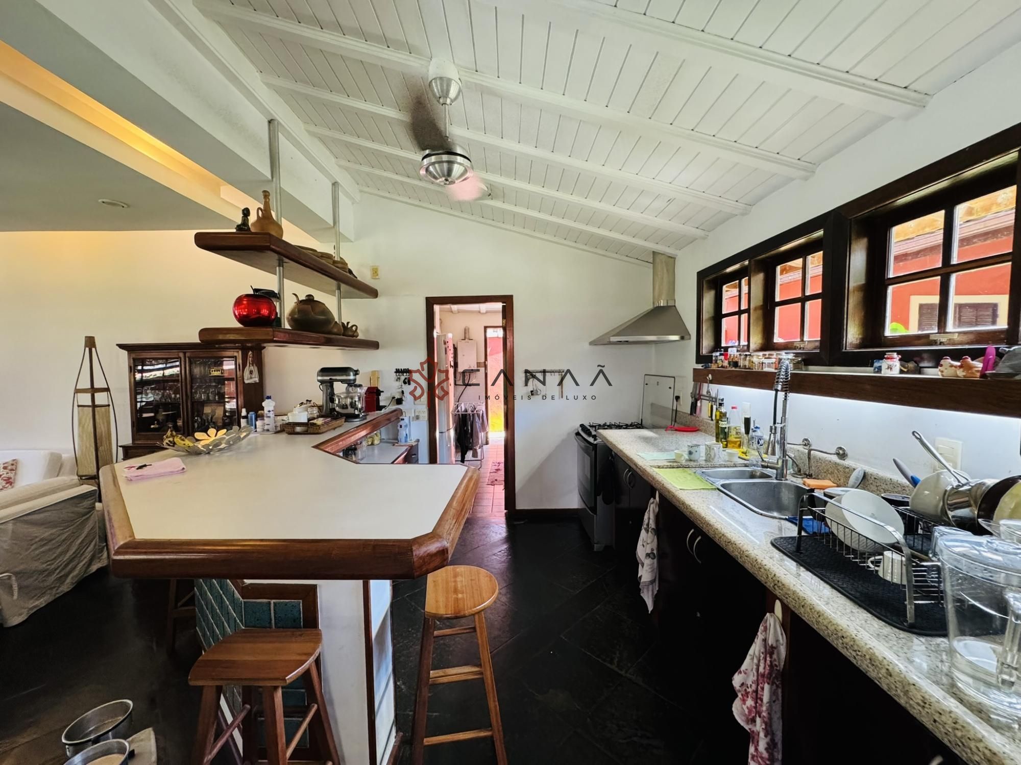 Casa de Condomínio à venda e temporada com 4 quartos, 266m² - Foto 17