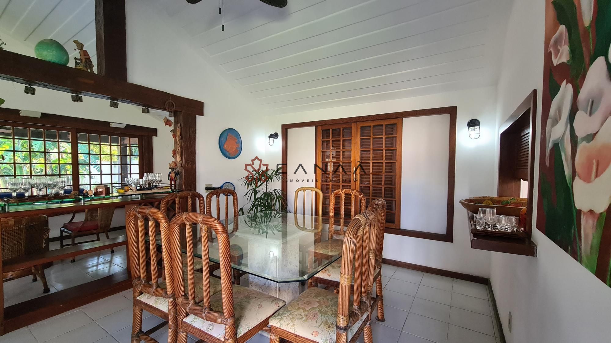 Casa de Condomínio à venda com 4 quartos, 350m² - Foto 12