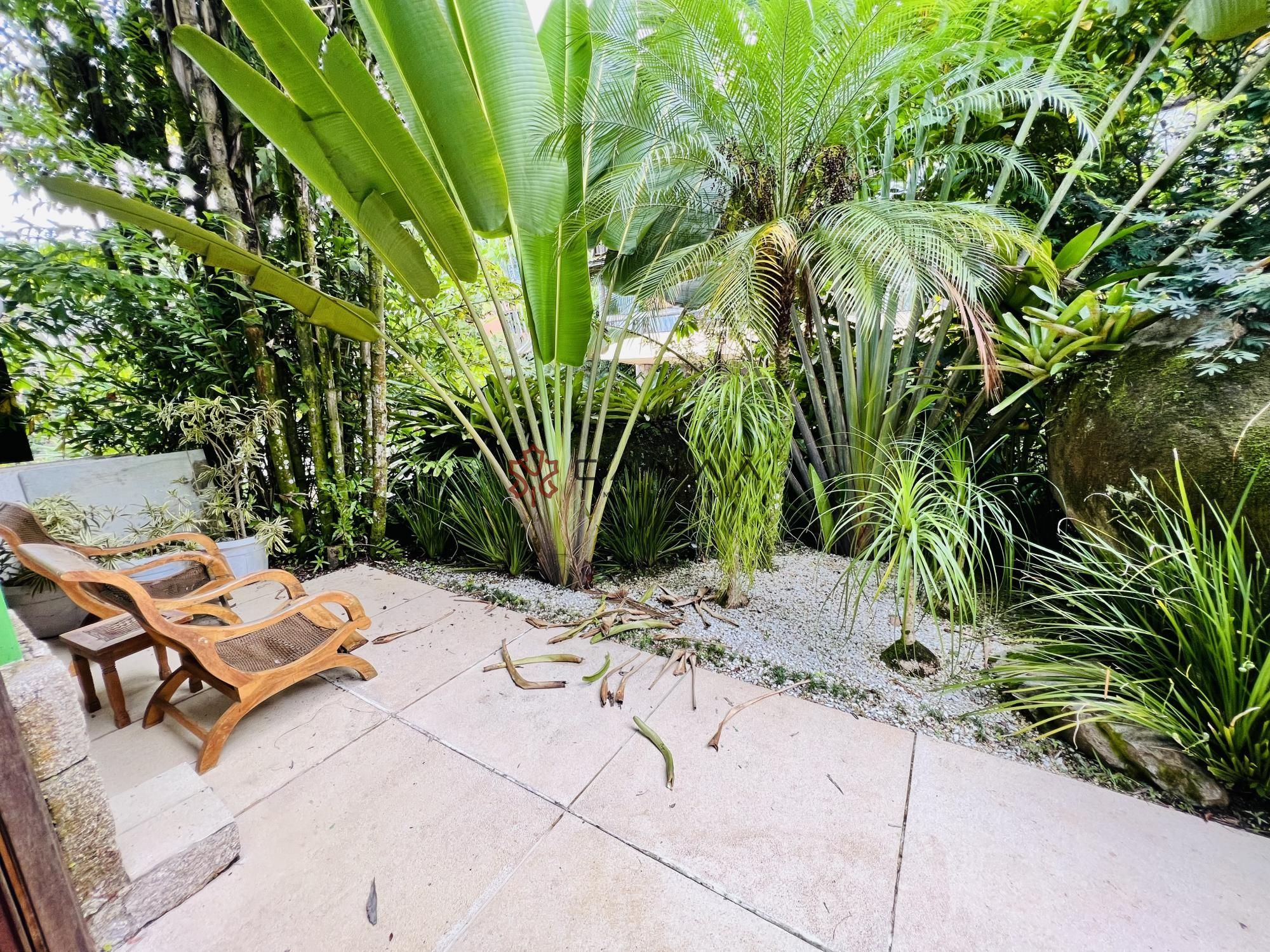 Casa de Condomínio à venda com 5 quartos, 290m² - Foto 14