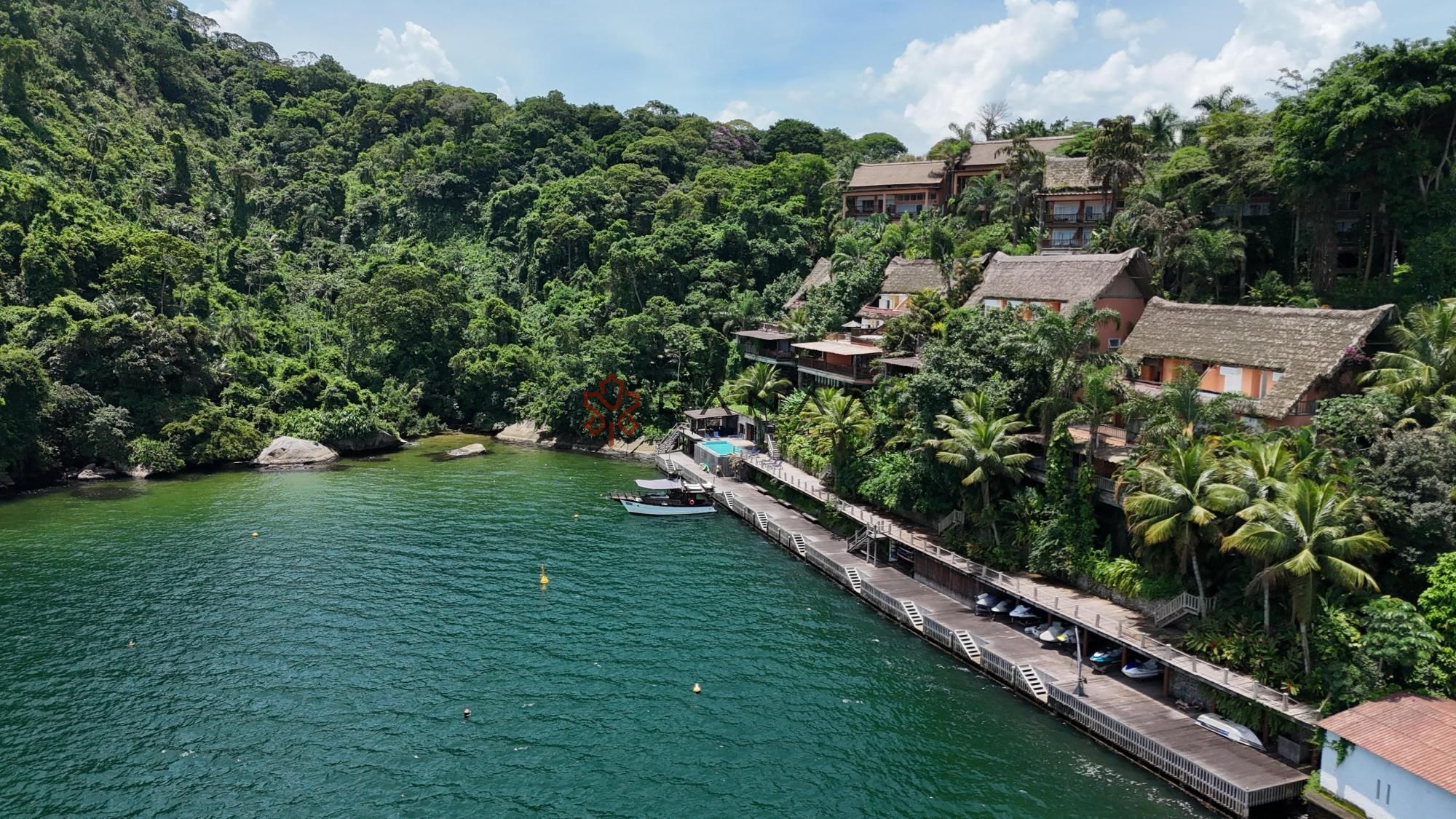 Casa de Condomínio à venda com 4 quartos, 249m² - Foto 58