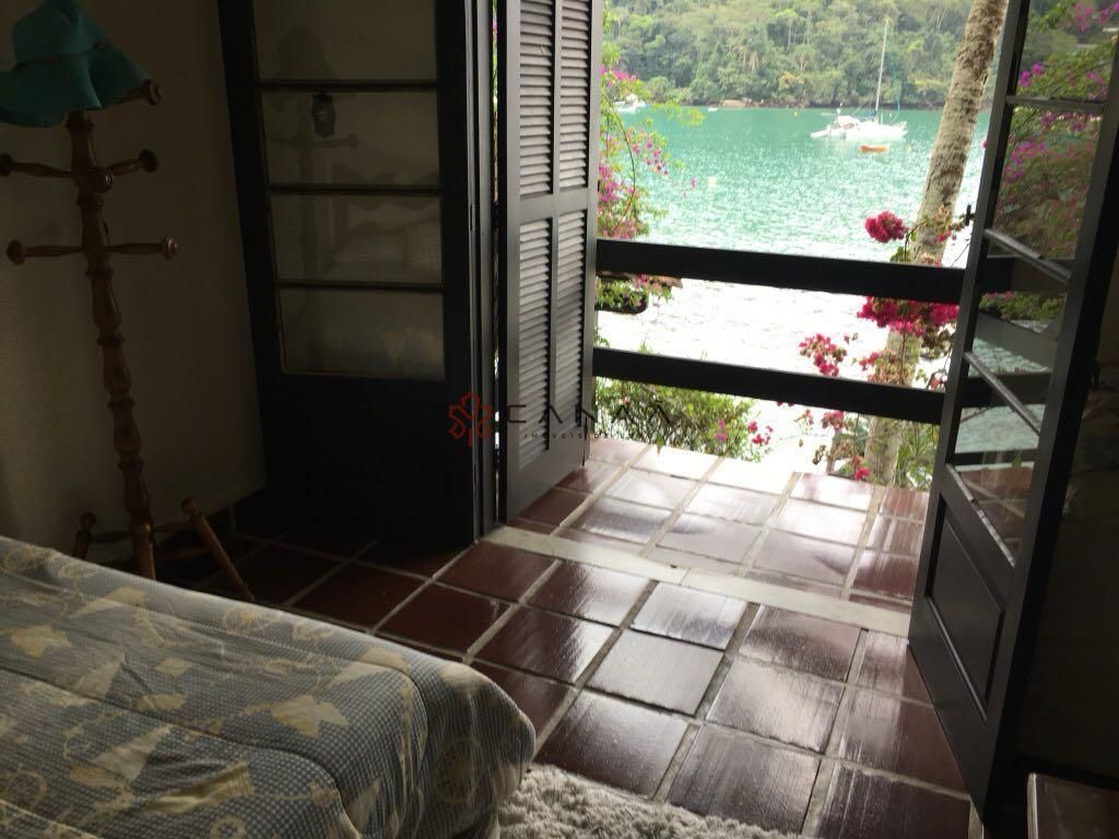 Casa à venda com 4 quartos, 299m² - Foto 20