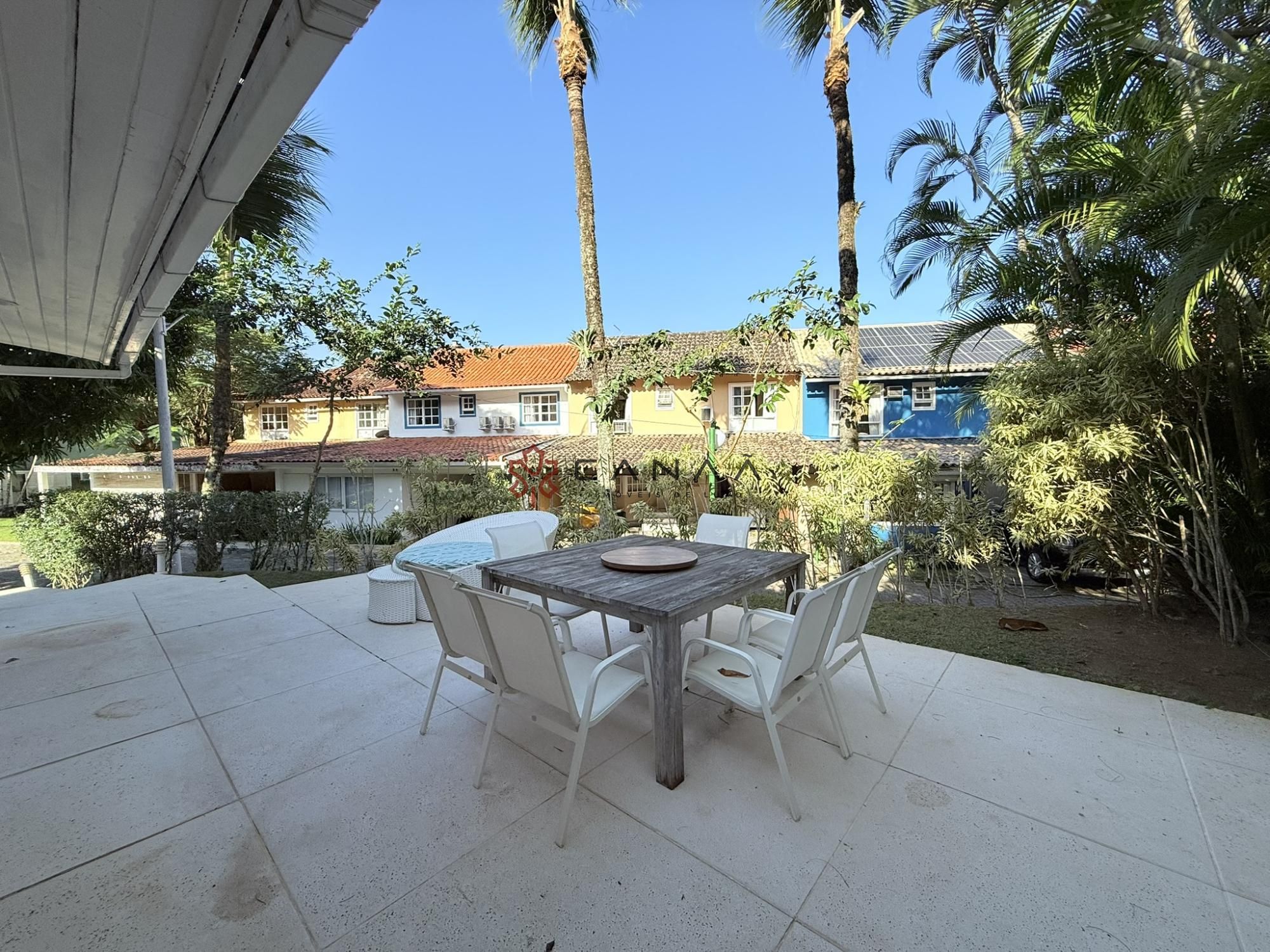Casa de Condomínio à venda e aluguel com 4 quartos, 199m² - Foto 3