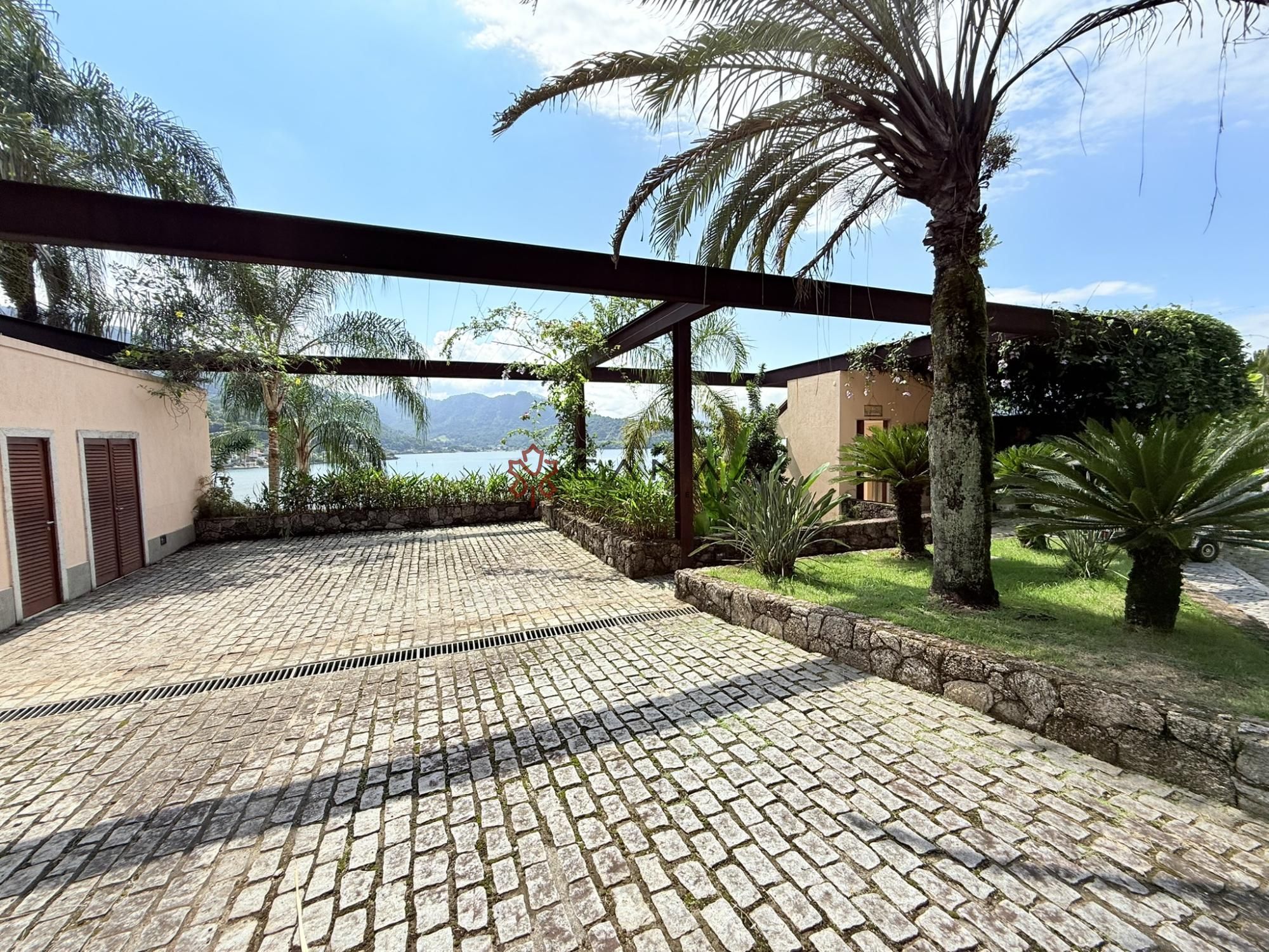 Casa de Condomínio à venda com 6 quartos, 650m² - Foto 20