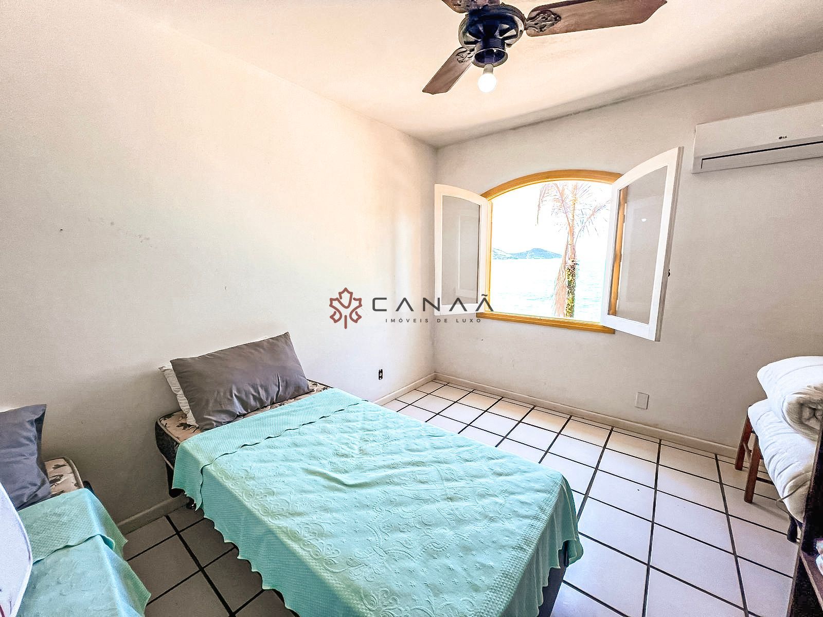 Casa de Condomínio à venda com 4 quartos, 158m² - Foto 16