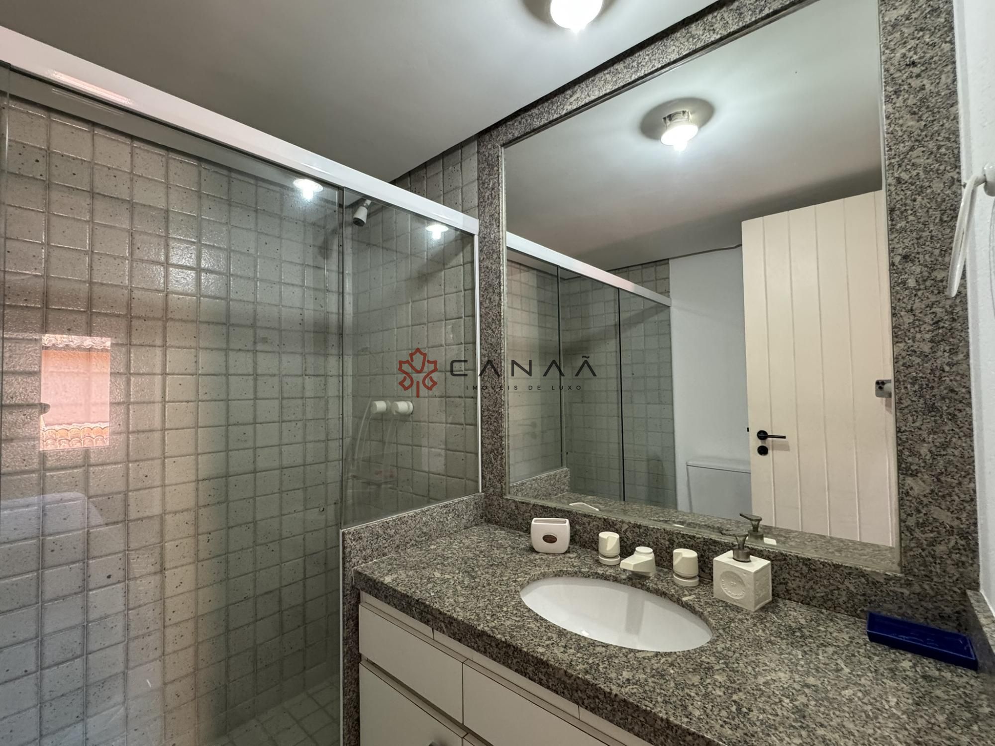 Casa de Condomínio à venda com 4 quartos, 300m² - Foto 29