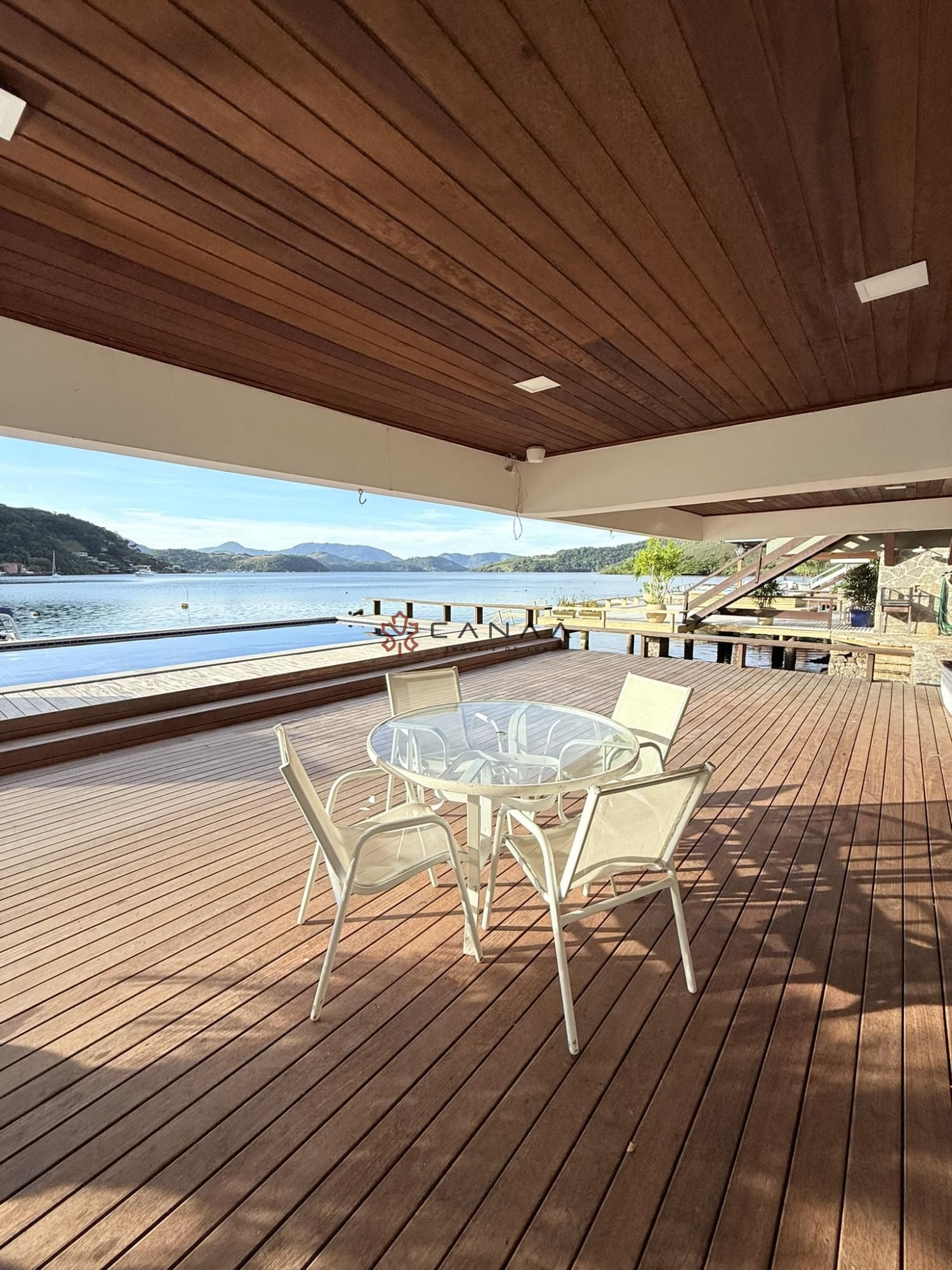 Casa de Condomínio à venda com 8 quartos, 500m² - Foto 11
