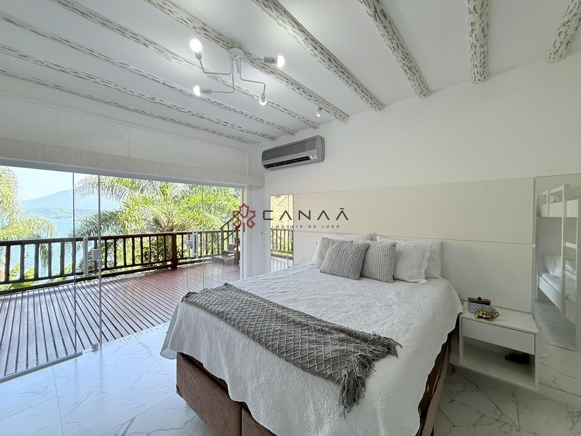 Casa de Condomínio à venda com 4 quartos, 249m² - Foto 43