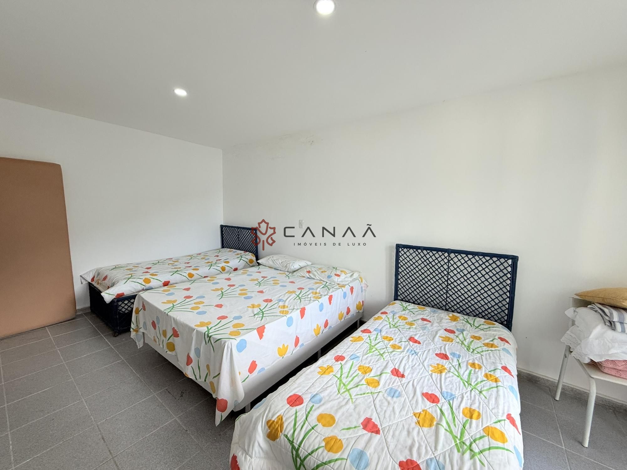 Casa de Condomínio à venda com 8 quartos, 500m² - Foto 35
