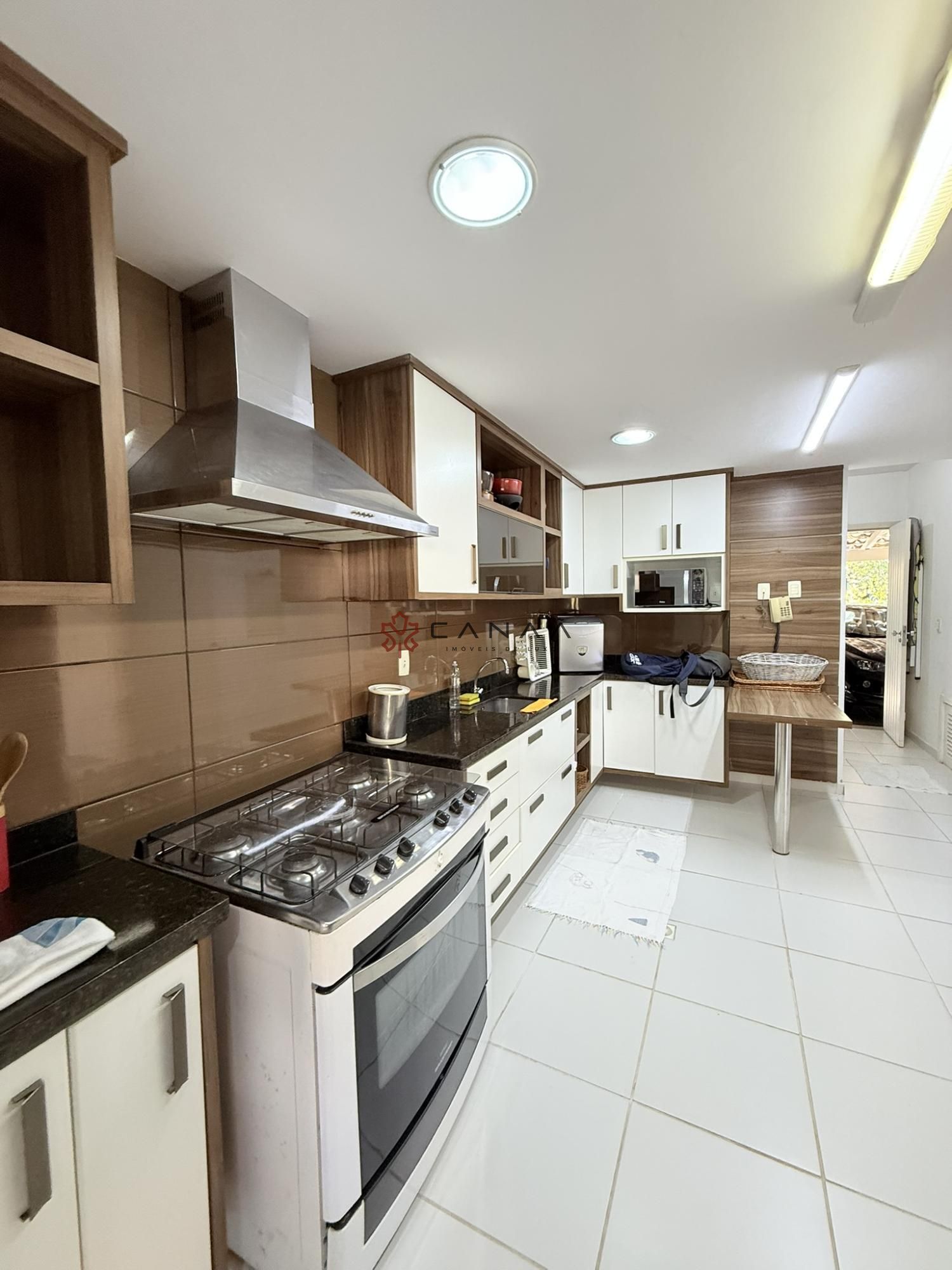 Casa de Condomínio à venda e aluguel com 4 quartos, 199m² - Foto 12
