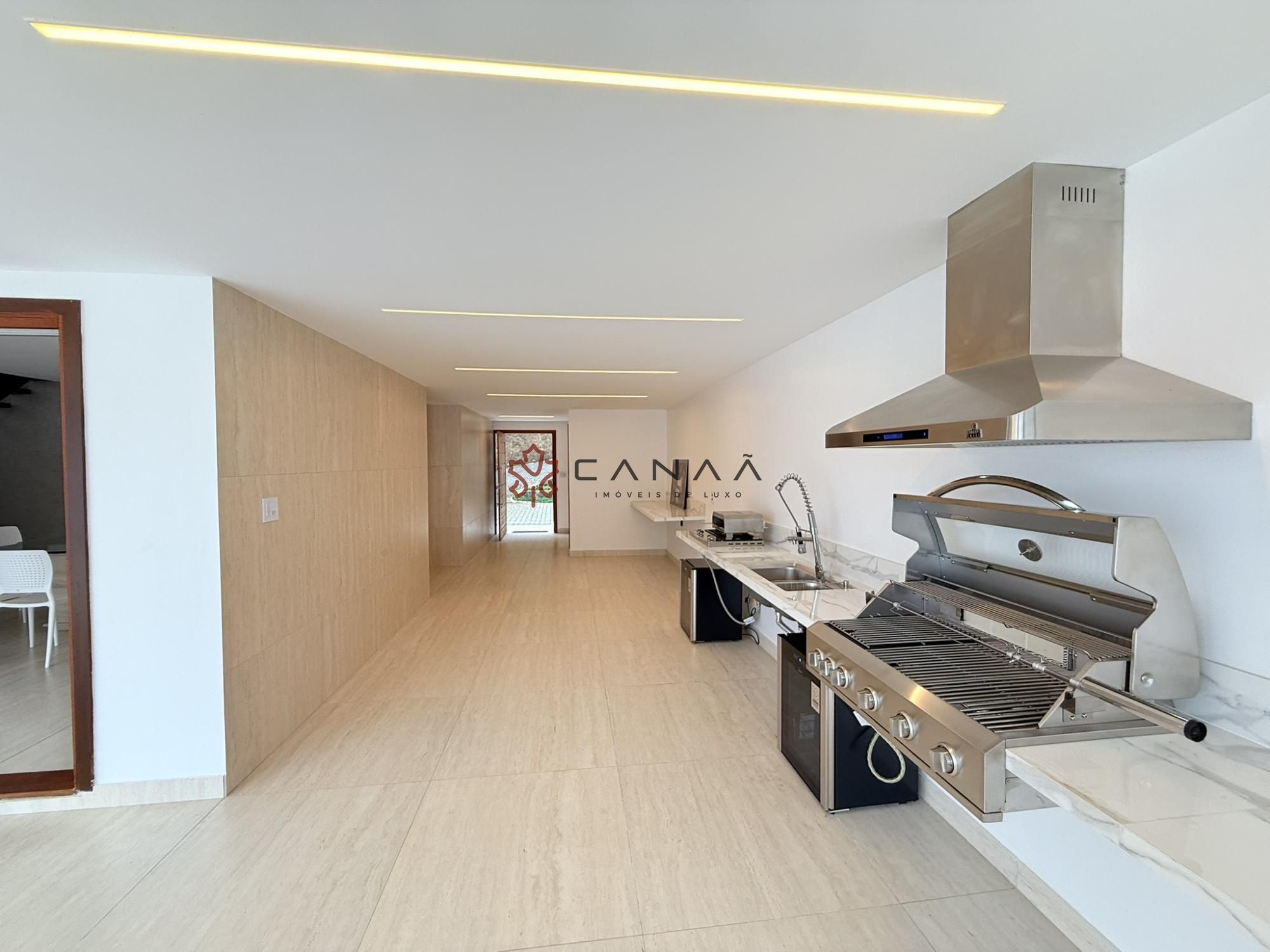 Casa de Condomínio à venda com 4 quartos, 249m² - Foto 15