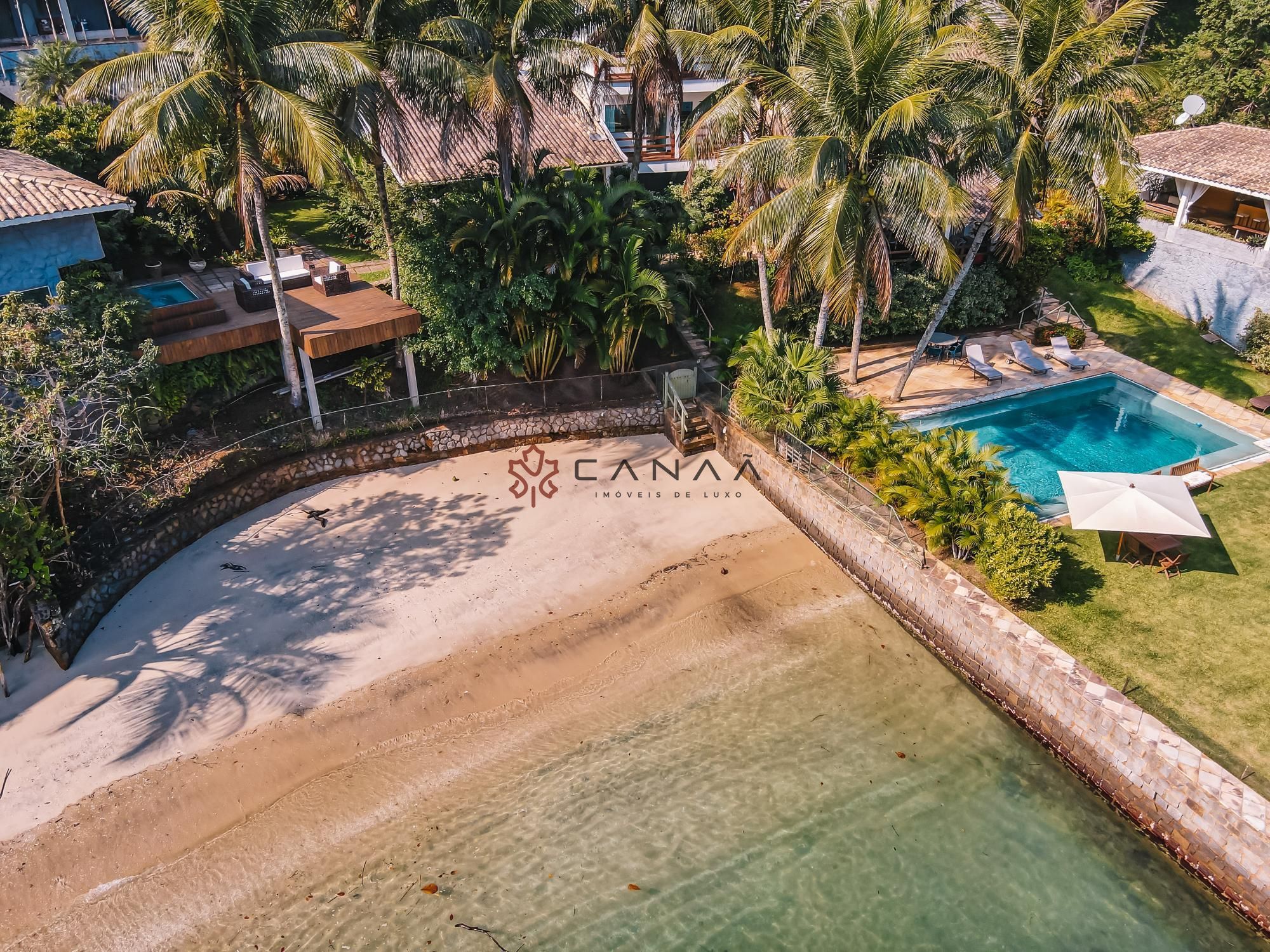 Casa à venda com 7 quartos, 500m² - Foto 57