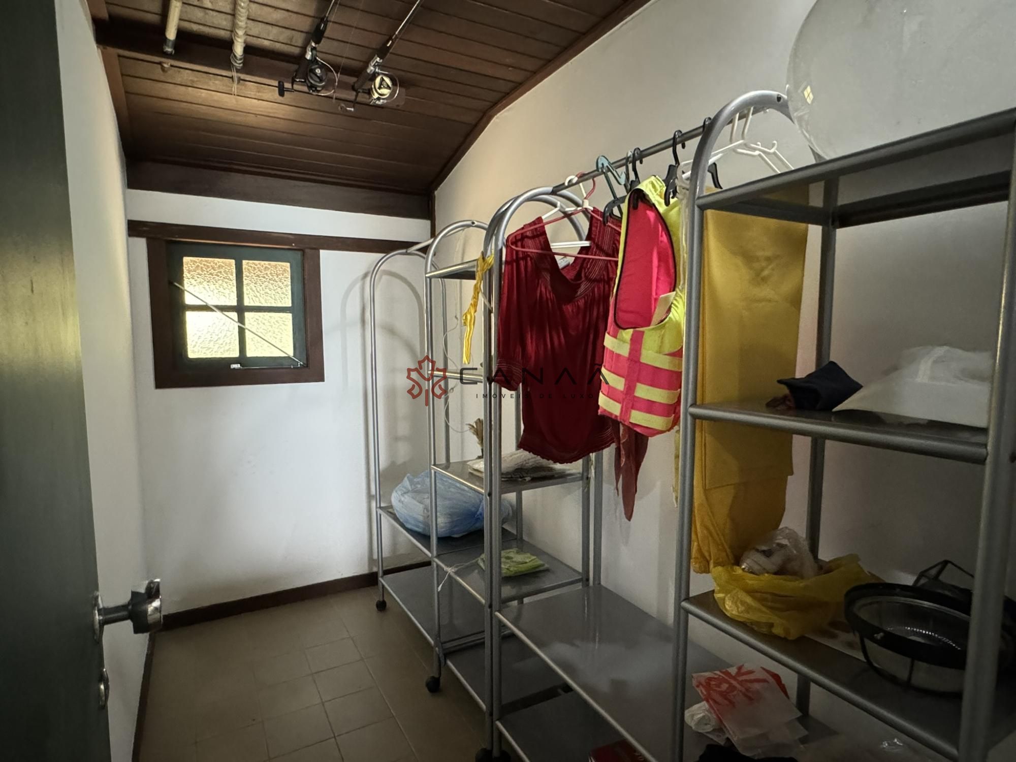 Casa à venda com 2 quartos, 197m² - Foto 34