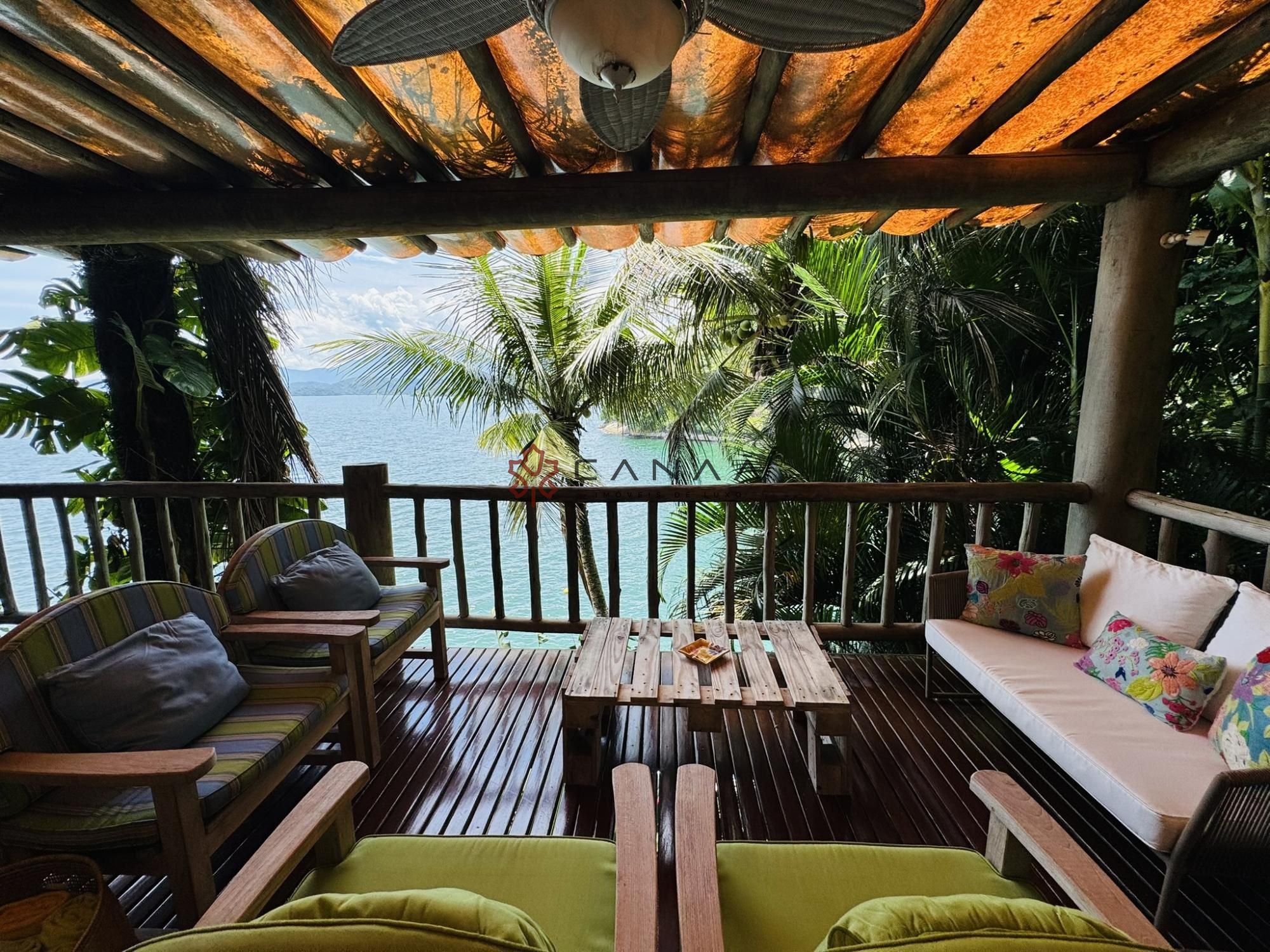 Casa à venda com 4 quartos, 260m² - Foto 4