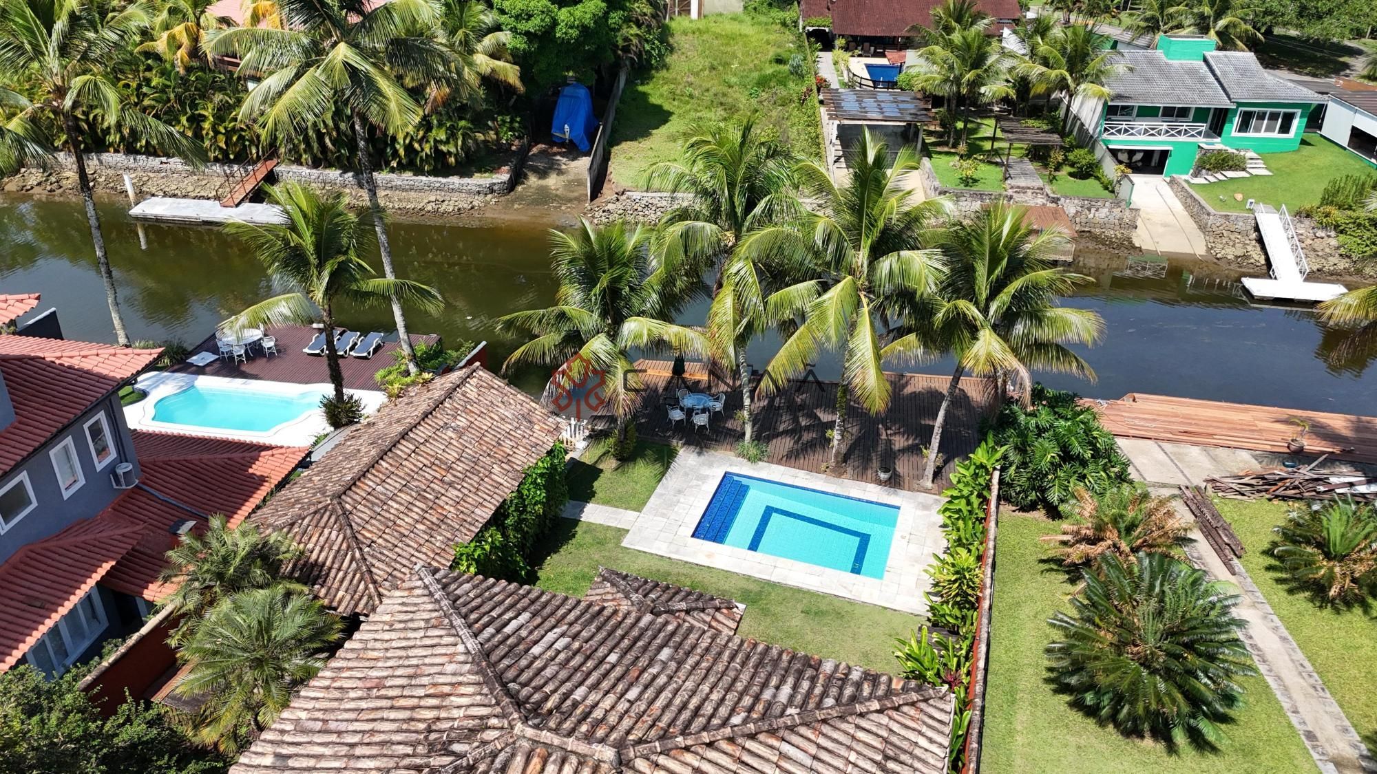 Casa de Condomínio à venda e temporada com 4 quartos, 266m² - Foto 6