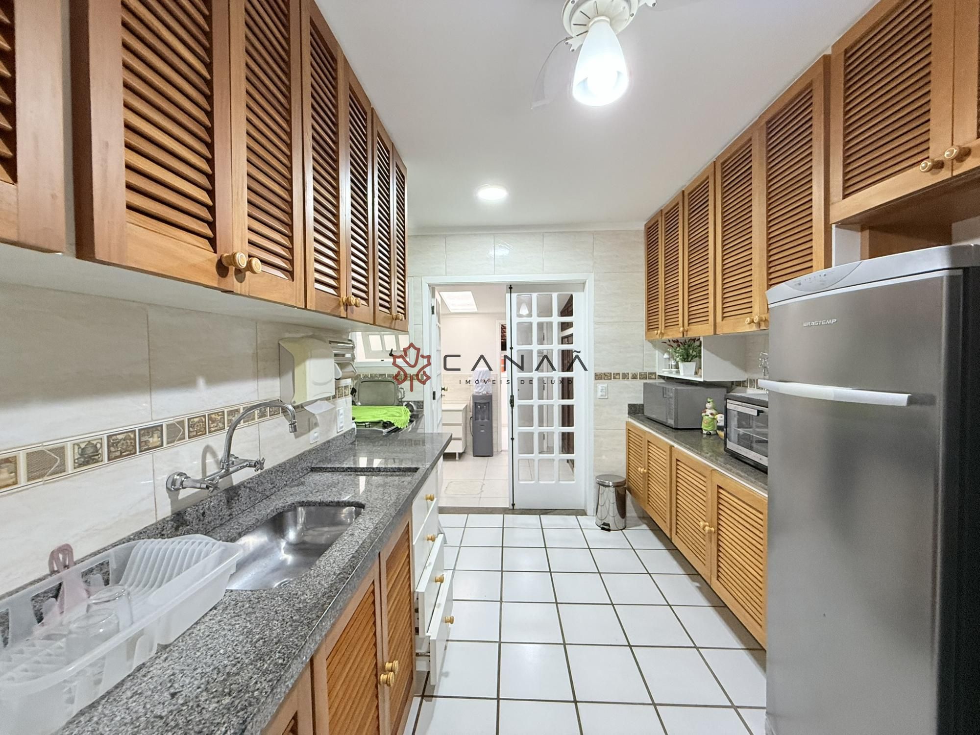 Casa de Condomínio à venda com 6 quartos, 399m² - Foto 28