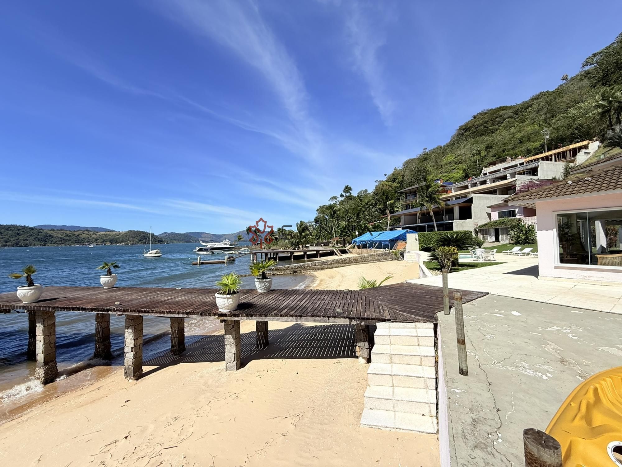 Casa de Condomínio à venda com 8 quartos, 540m² - Foto 71
