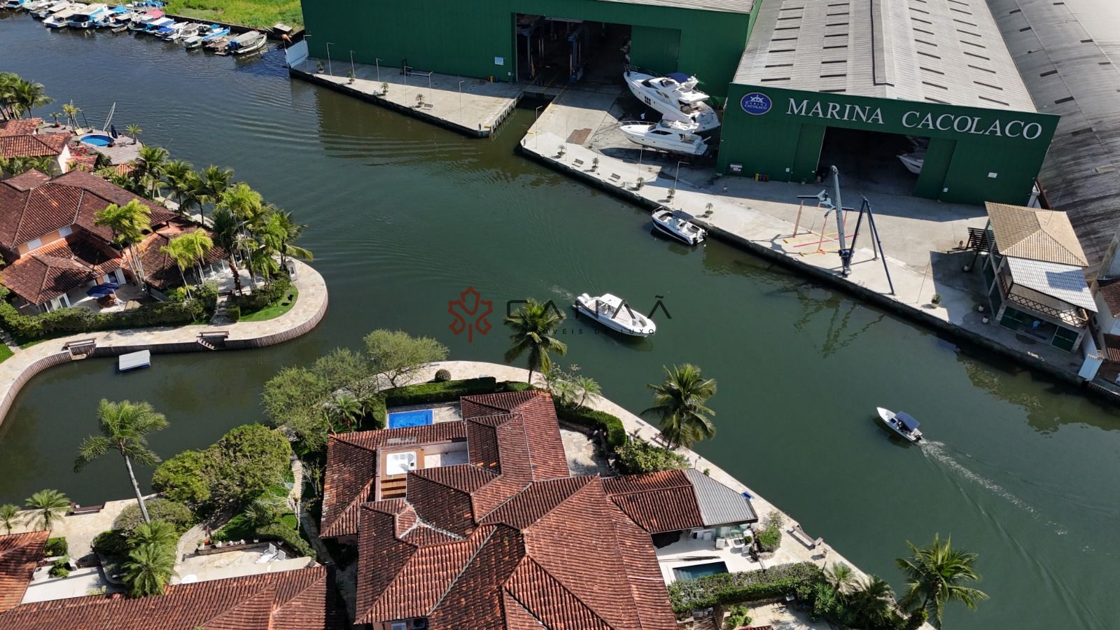 Casa de Condomínio à venda com 5 quartos, 400m² - Foto 32
