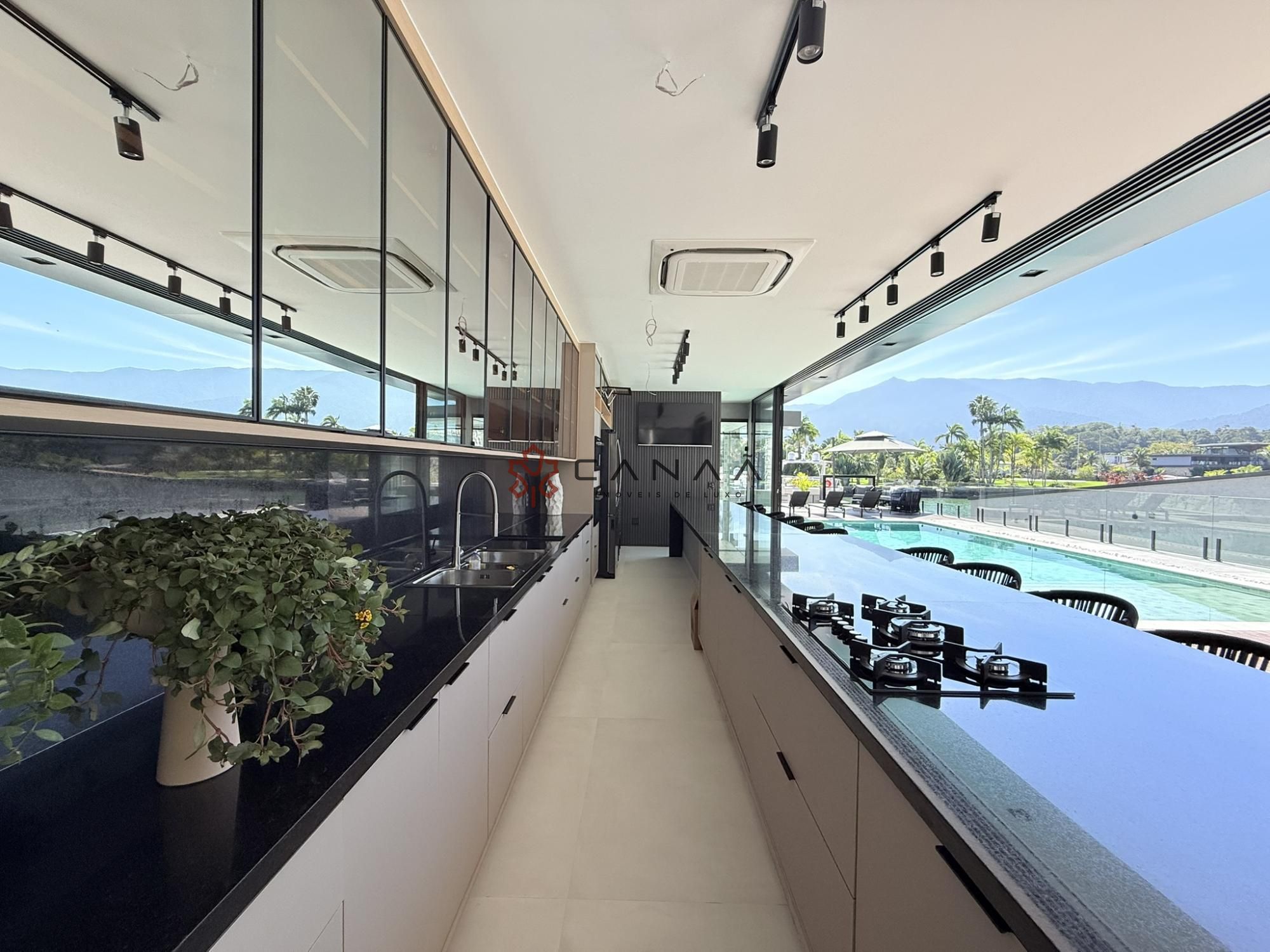 Casa de Condomínio à venda com 6 quartos, 970m² - Foto 27