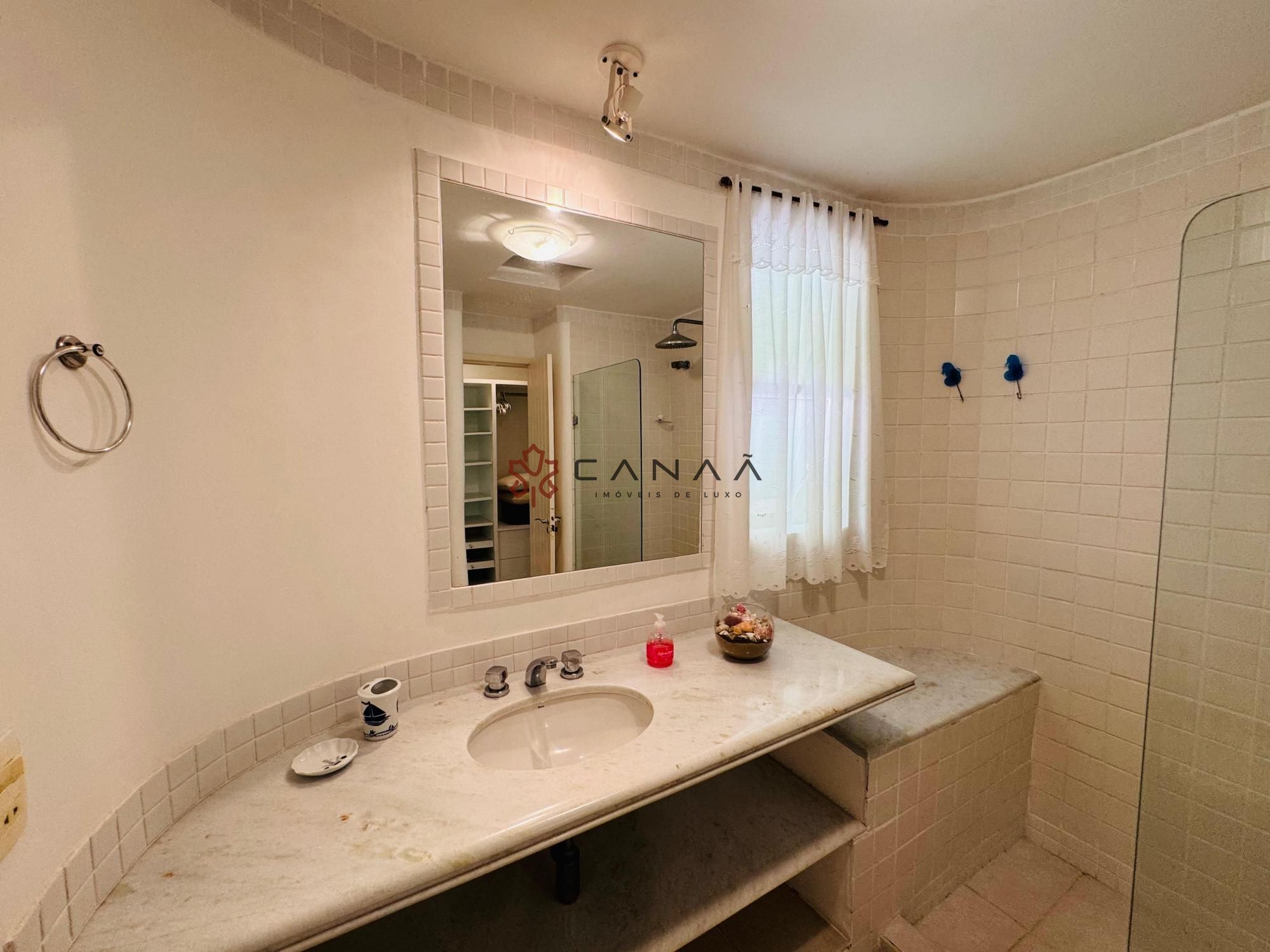 Casa à venda e temporada com 6 quartos, 700m² - Foto 40