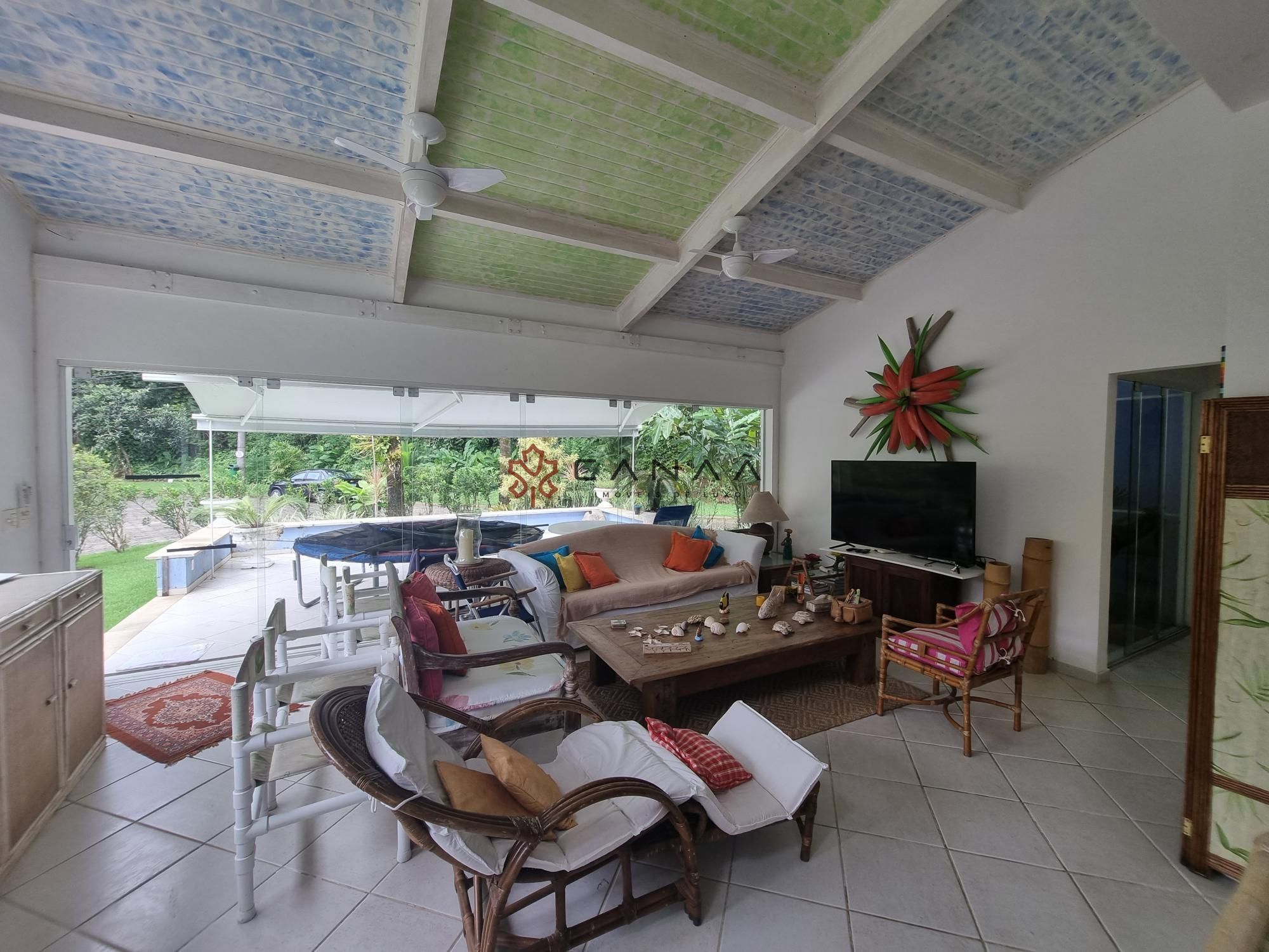 Casa de Condomínio à venda com 5 quartos, 250m² - Foto 8