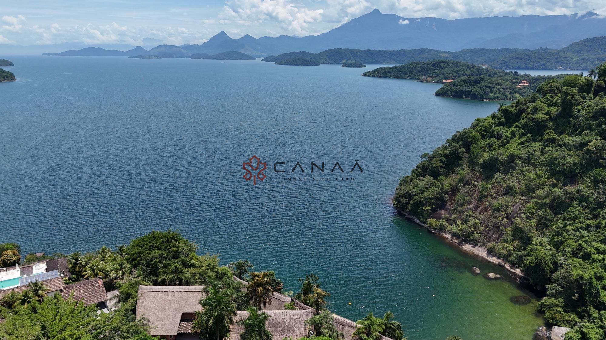 Casa de Condomínio à venda com 4 quartos, 249m² - Foto 60