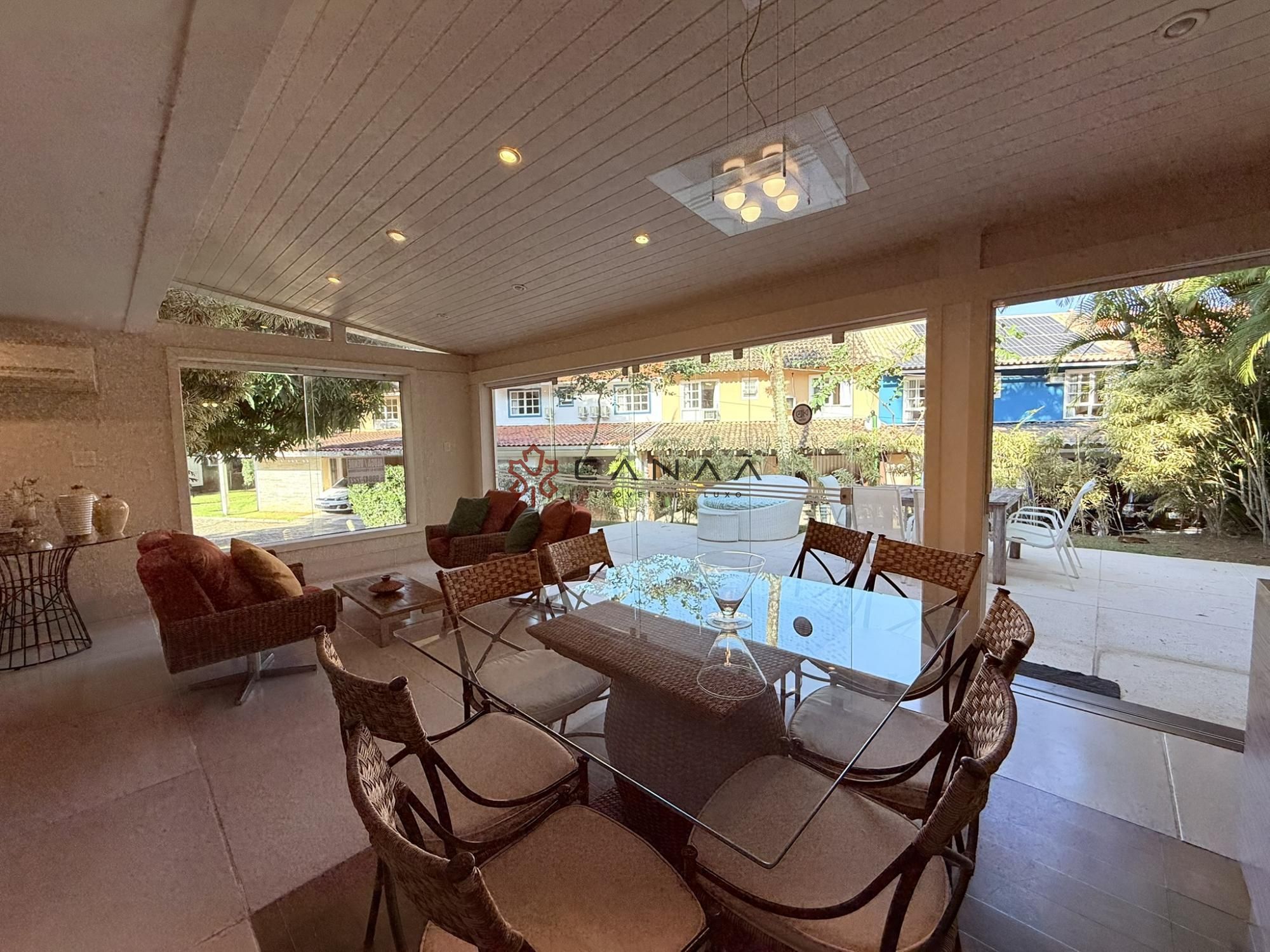 Casa de Condomínio à venda e aluguel com 4 quartos, 199m² - Foto 4