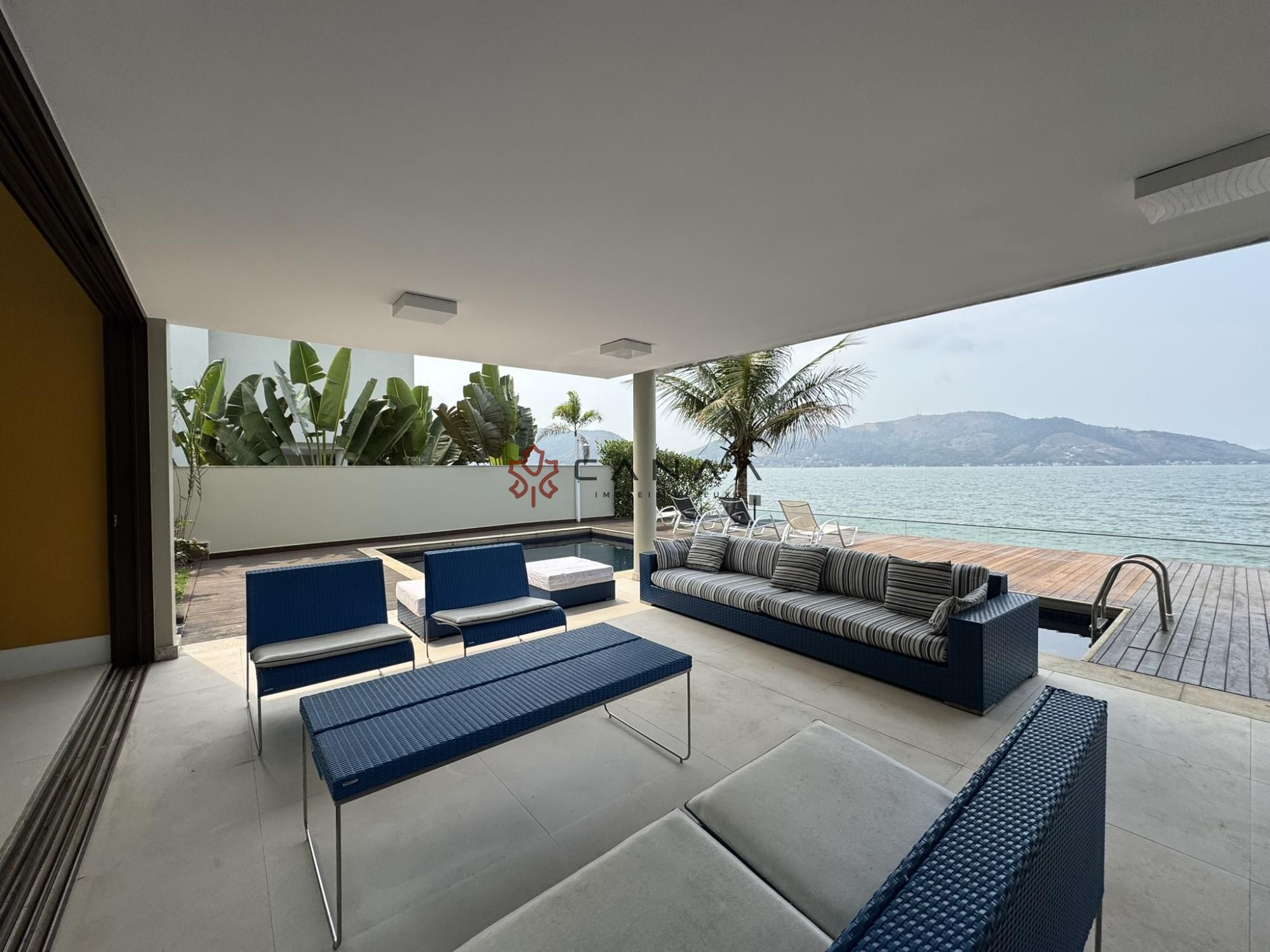 Casa de Condomínio à venda e temporada com 6 quartos, 499m² - Foto 10