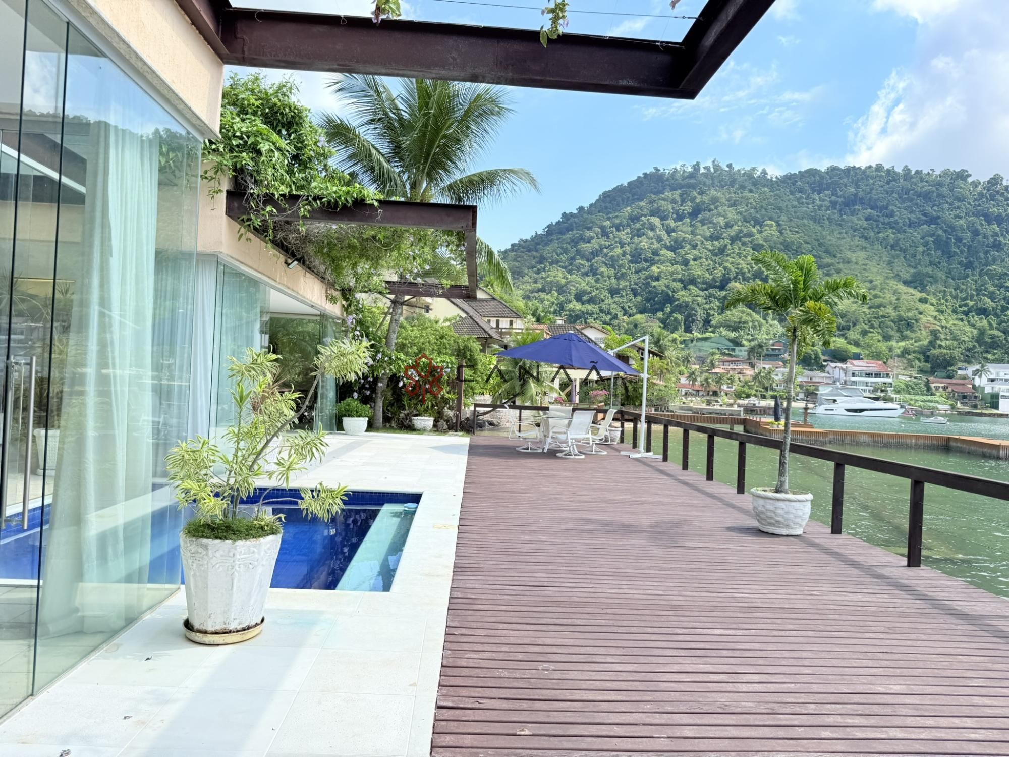 Casa de Condomínio à venda com 6 quartos, 650m² - Foto 50