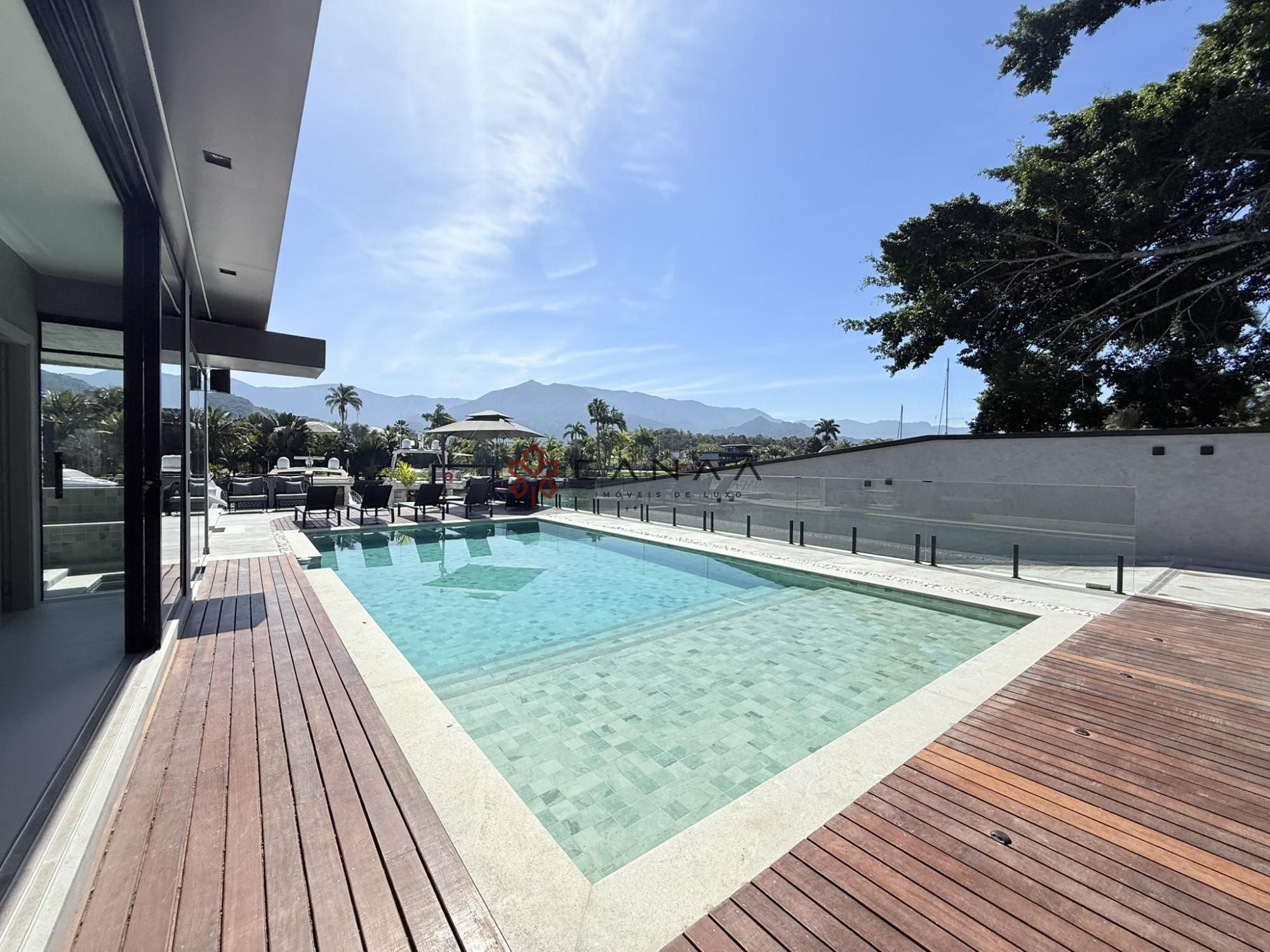 Casa de Condomínio à venda com 6 quartos, 970m² - Foto 5