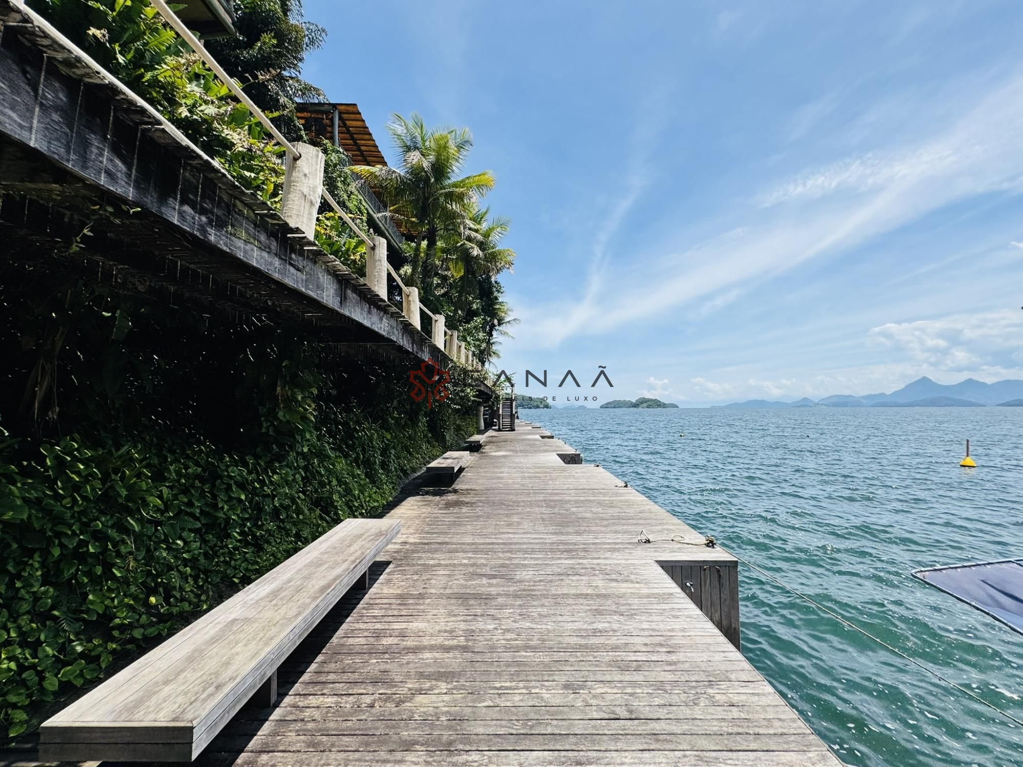 Casa à venda com 4 quartos, 260m² - Foto 32