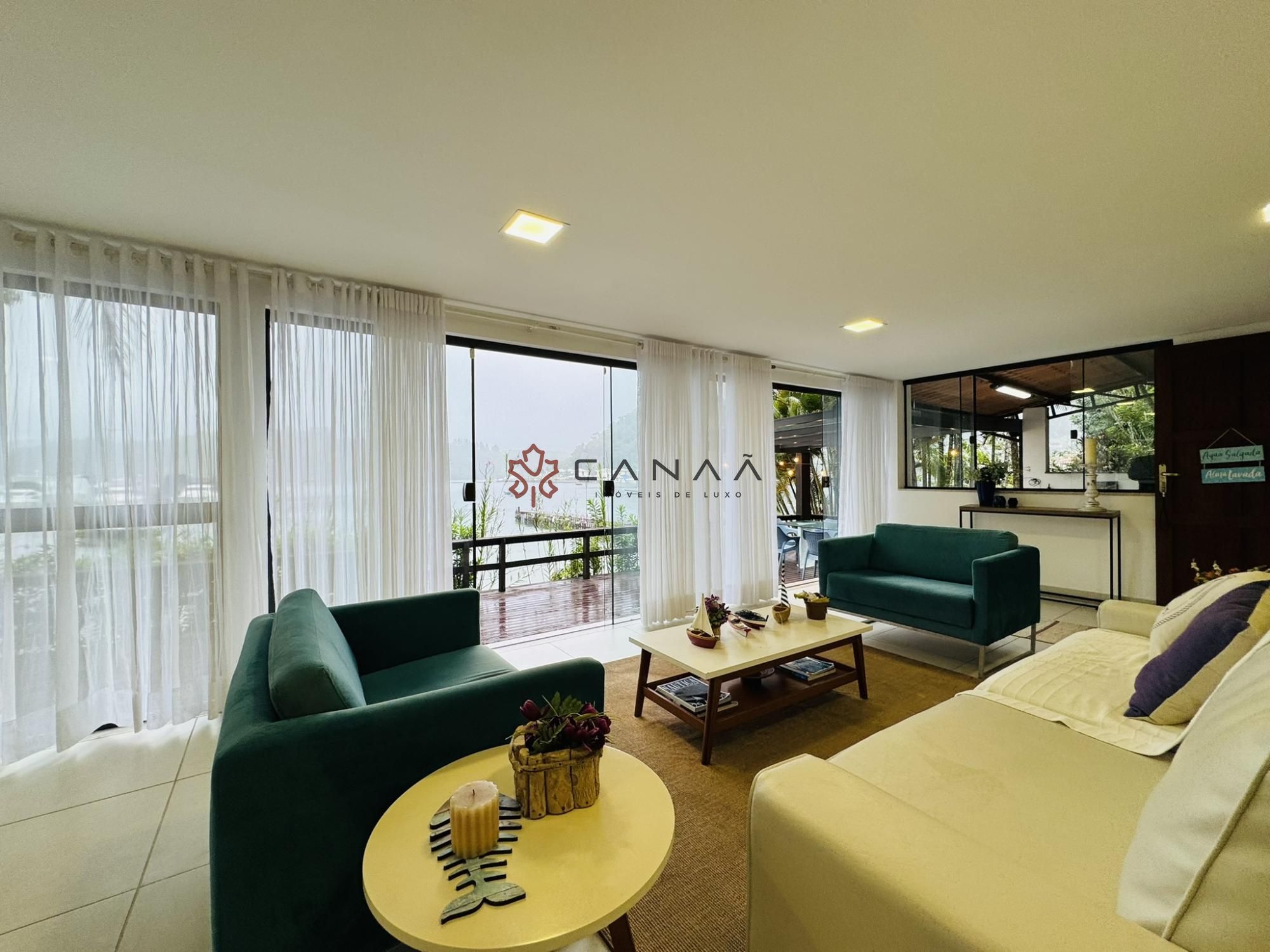 Casa de Condomínio à venda com 4 quartos, 250m² - Foto 11