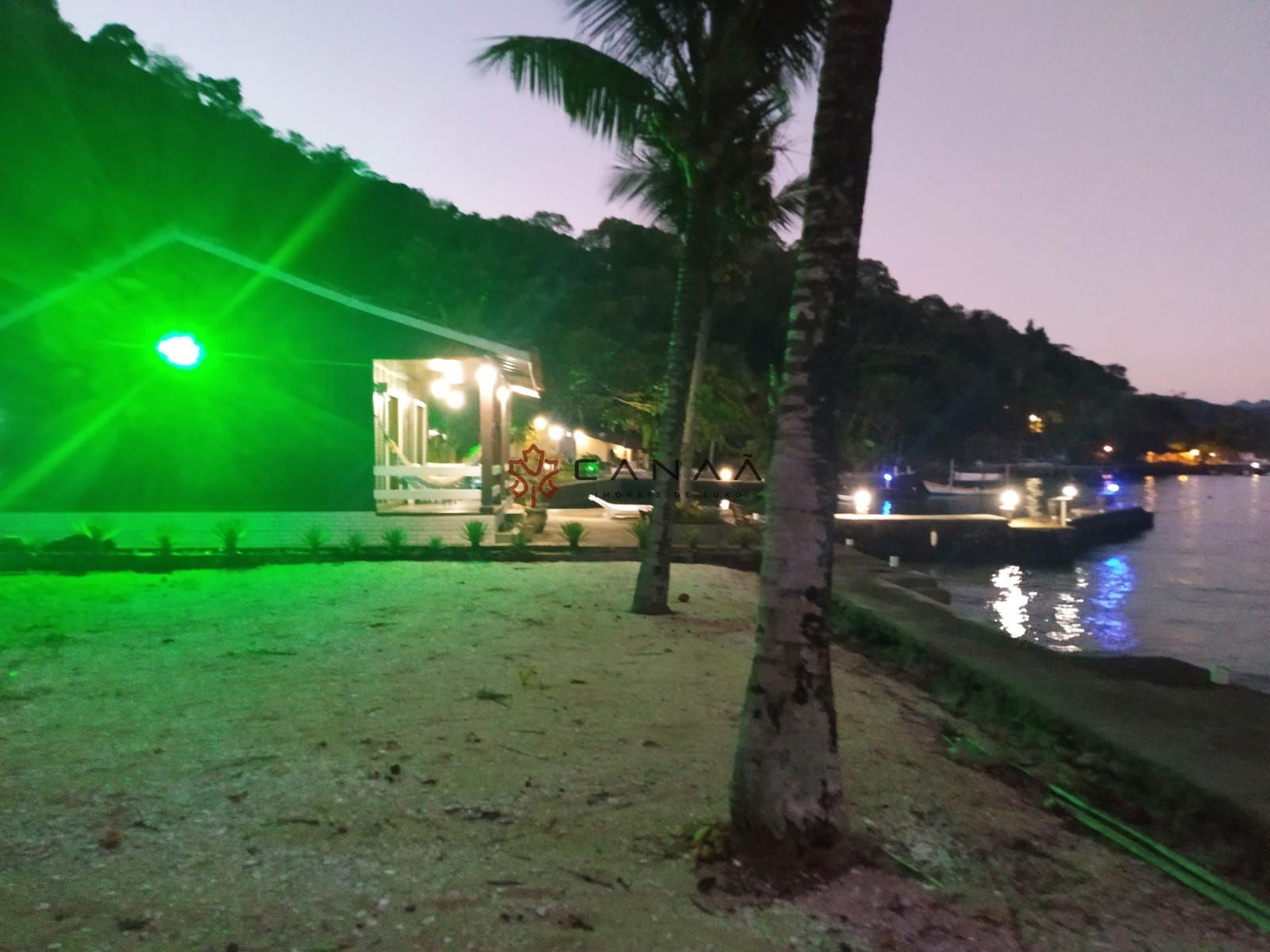 Casa à venda e temporada com 7 quartos, 400m² - Foto 72