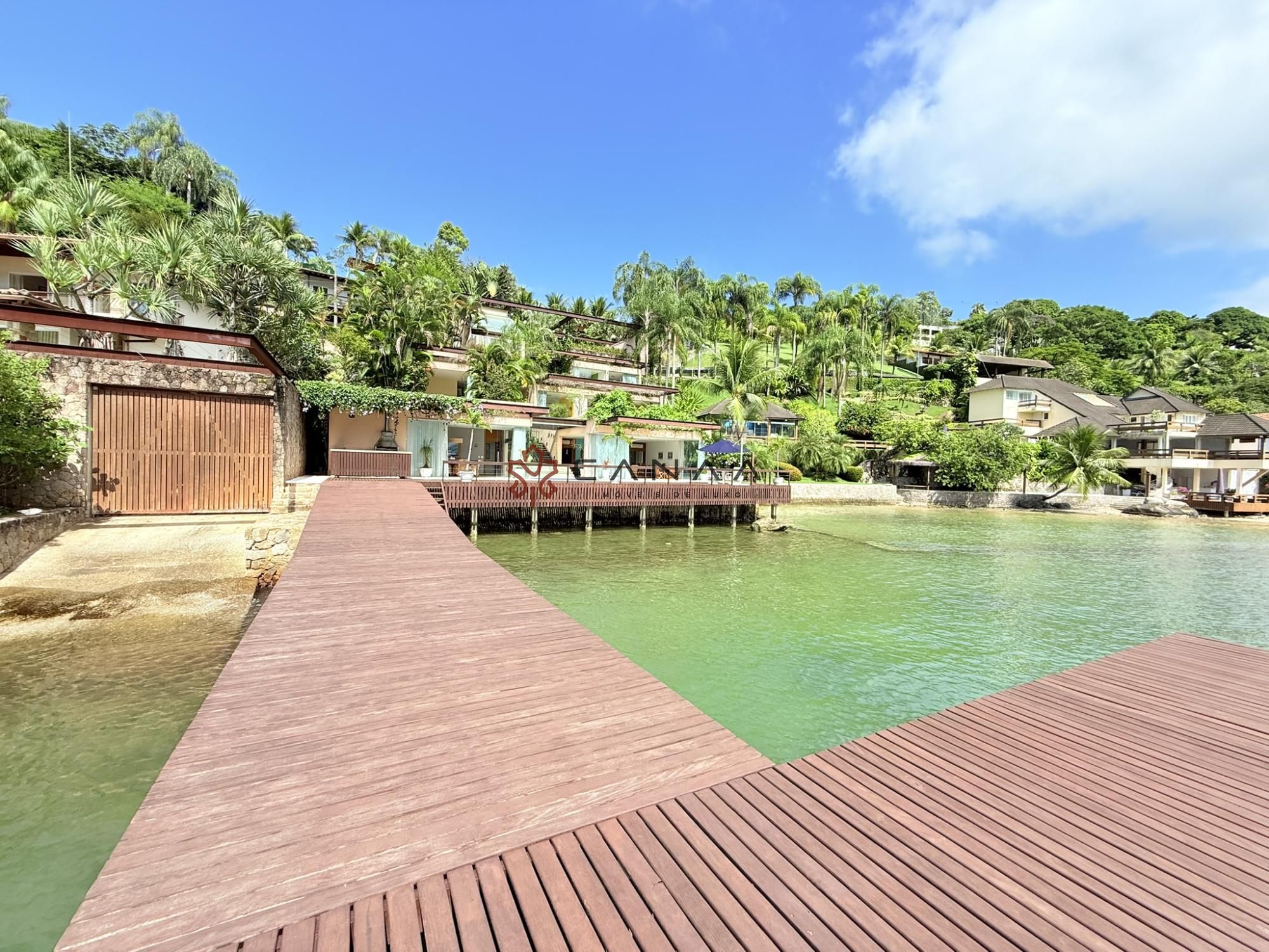 Casa de Condomínio à venda com 6 quartos, 650m² - Foto 5