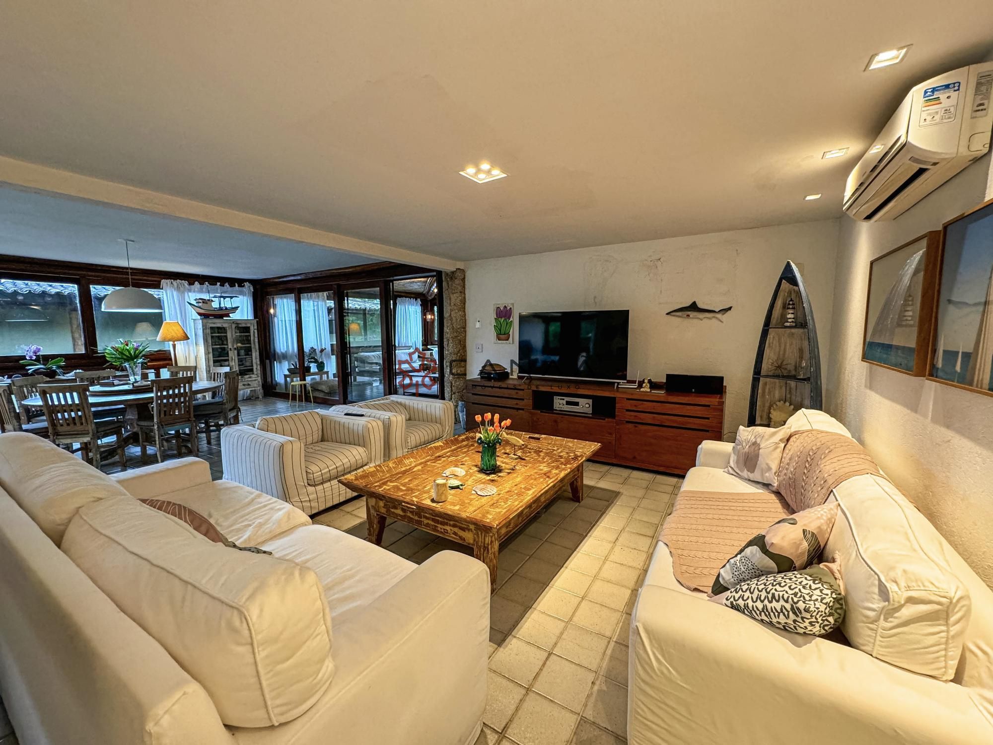 Casa de Condomínio à venda e temporada com 4 quartos, 300m² - Foto 25