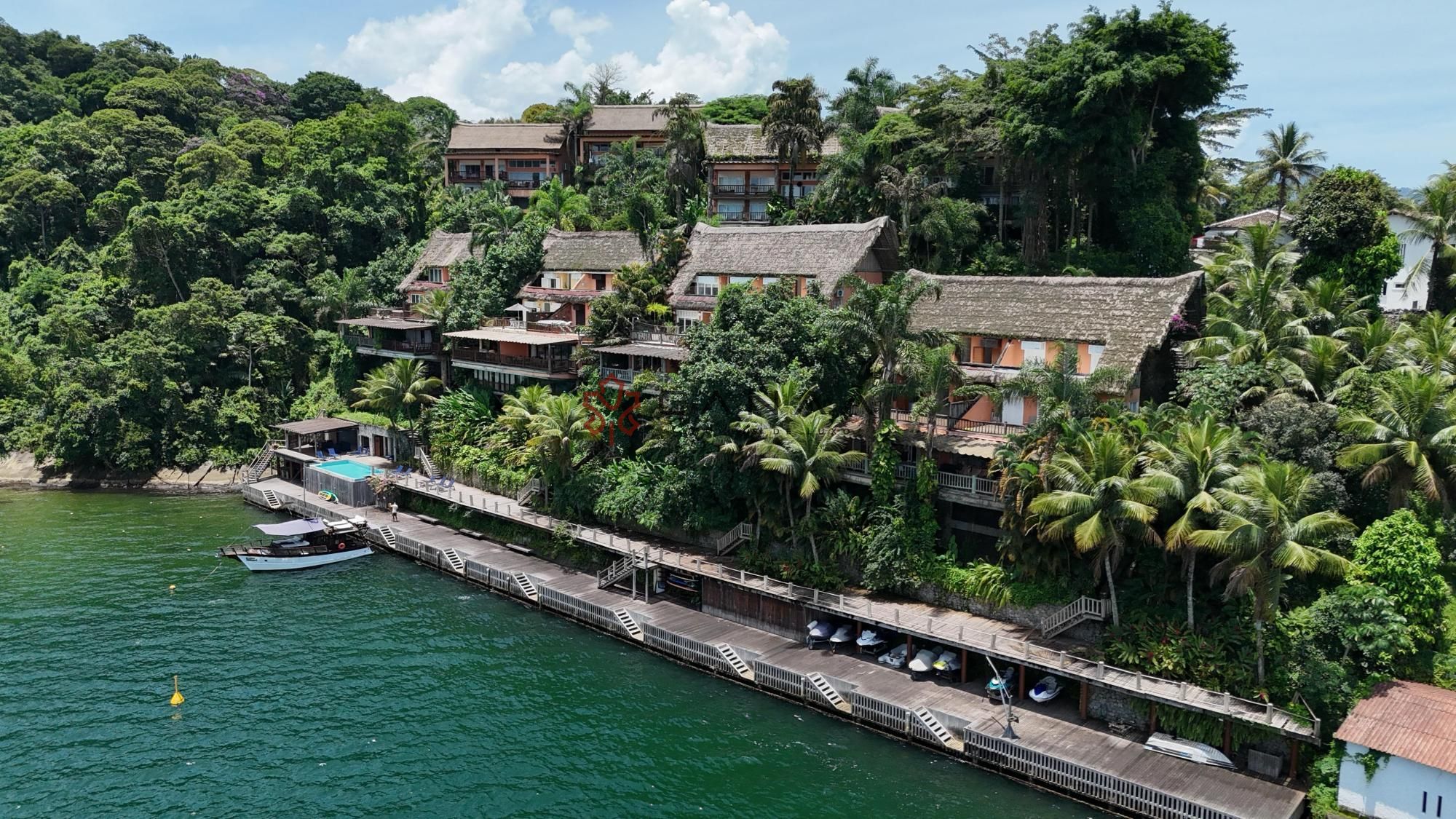 Casa de Condomínio à venda com 4 quartos, 249m² - Foto 57